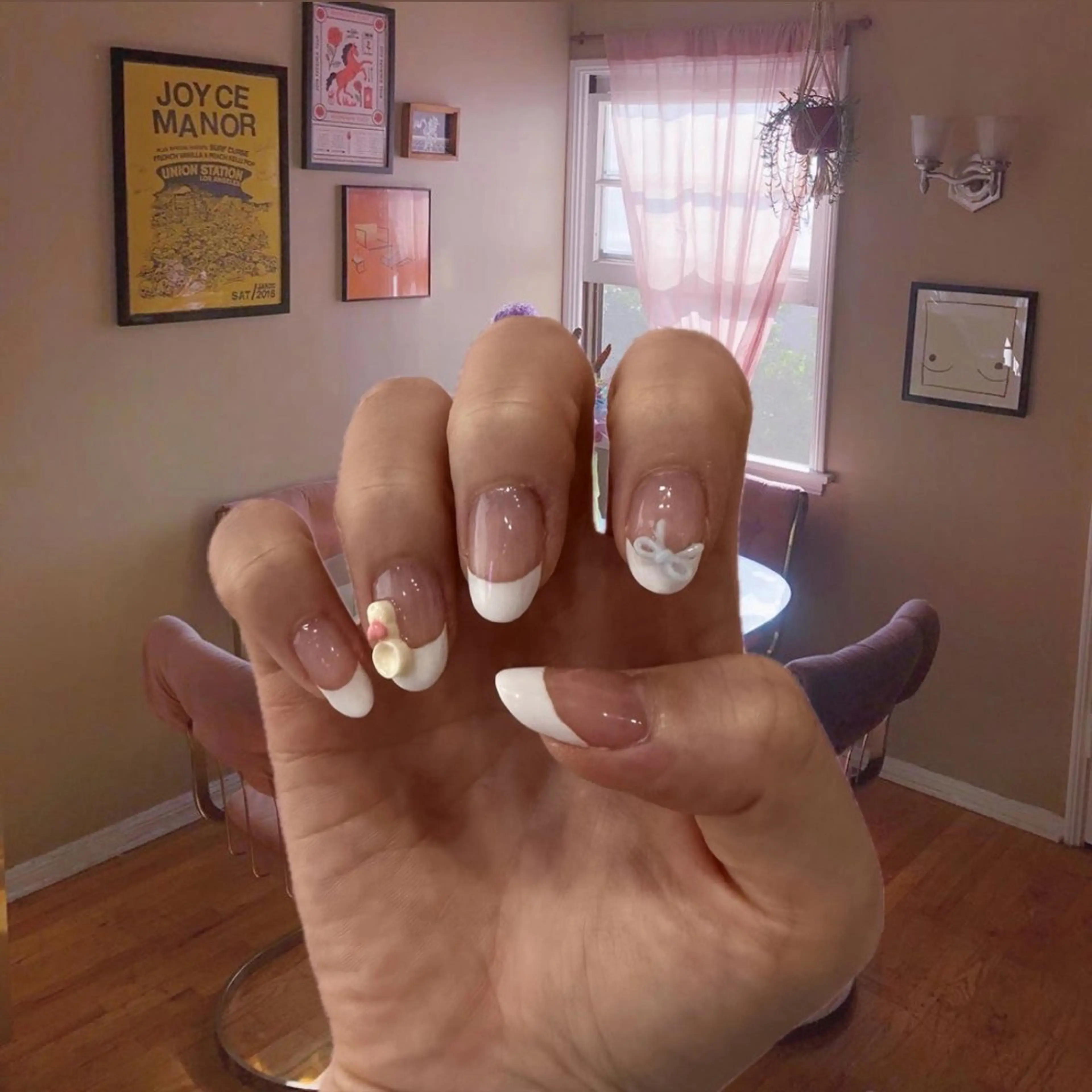 ネイル リボン Maaya nail🫧のネイルデザイン