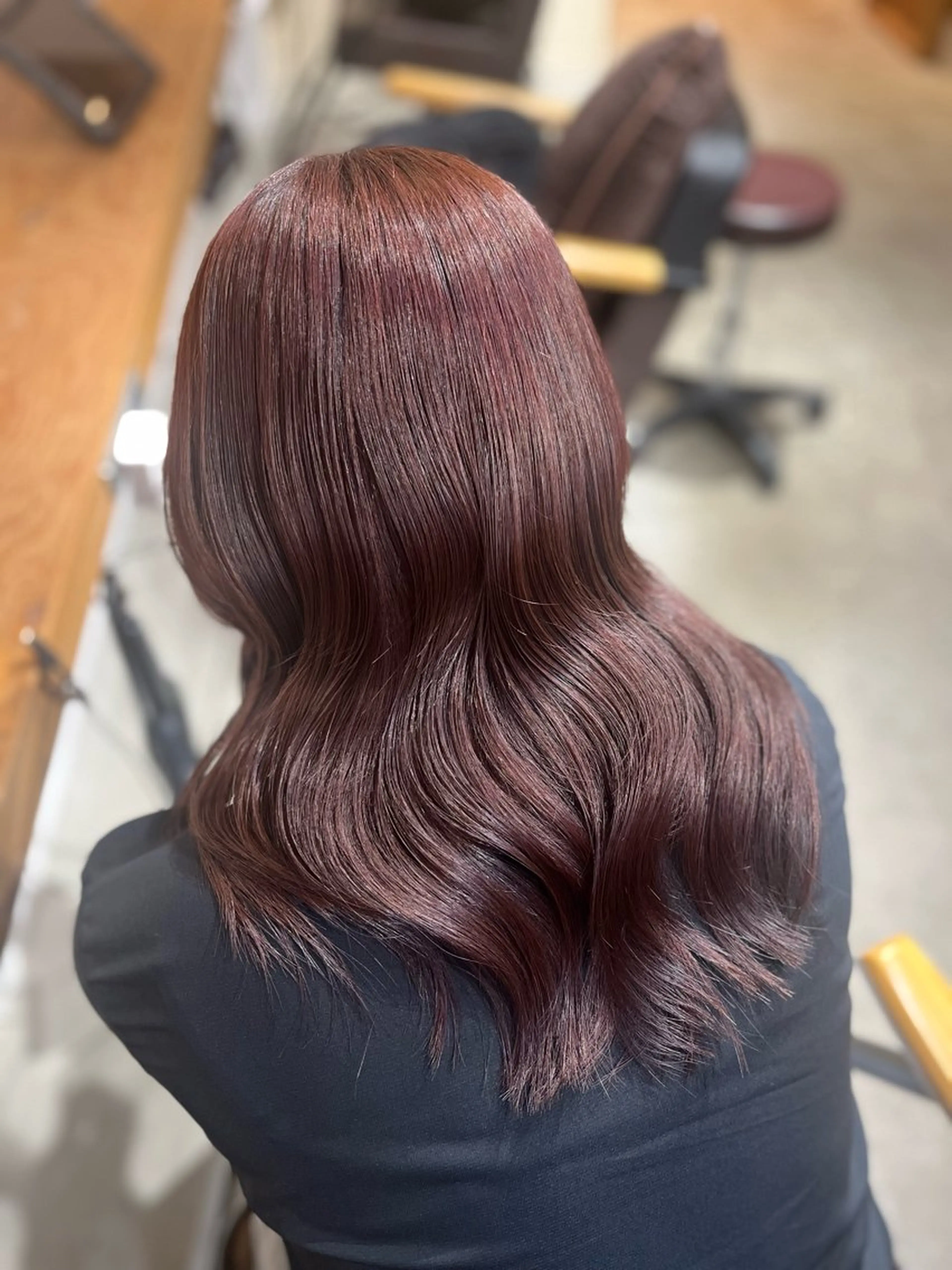 ミディアム カット トリートメント 塩川ももこ/ 自然な縮毛矯正のヘアスタイル