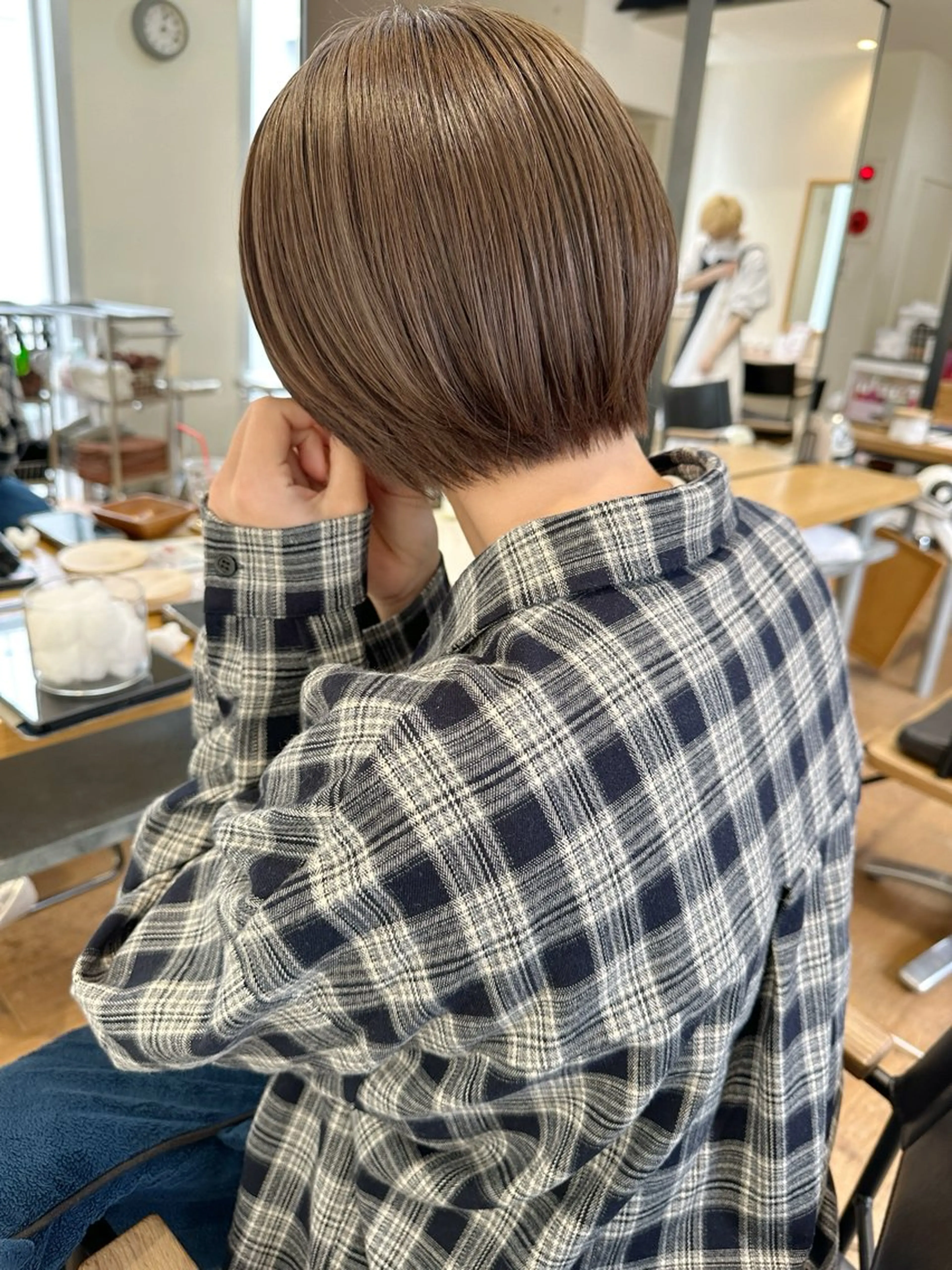 ショート ショート ボブ 梅田 木戸健人のヘアスタイル