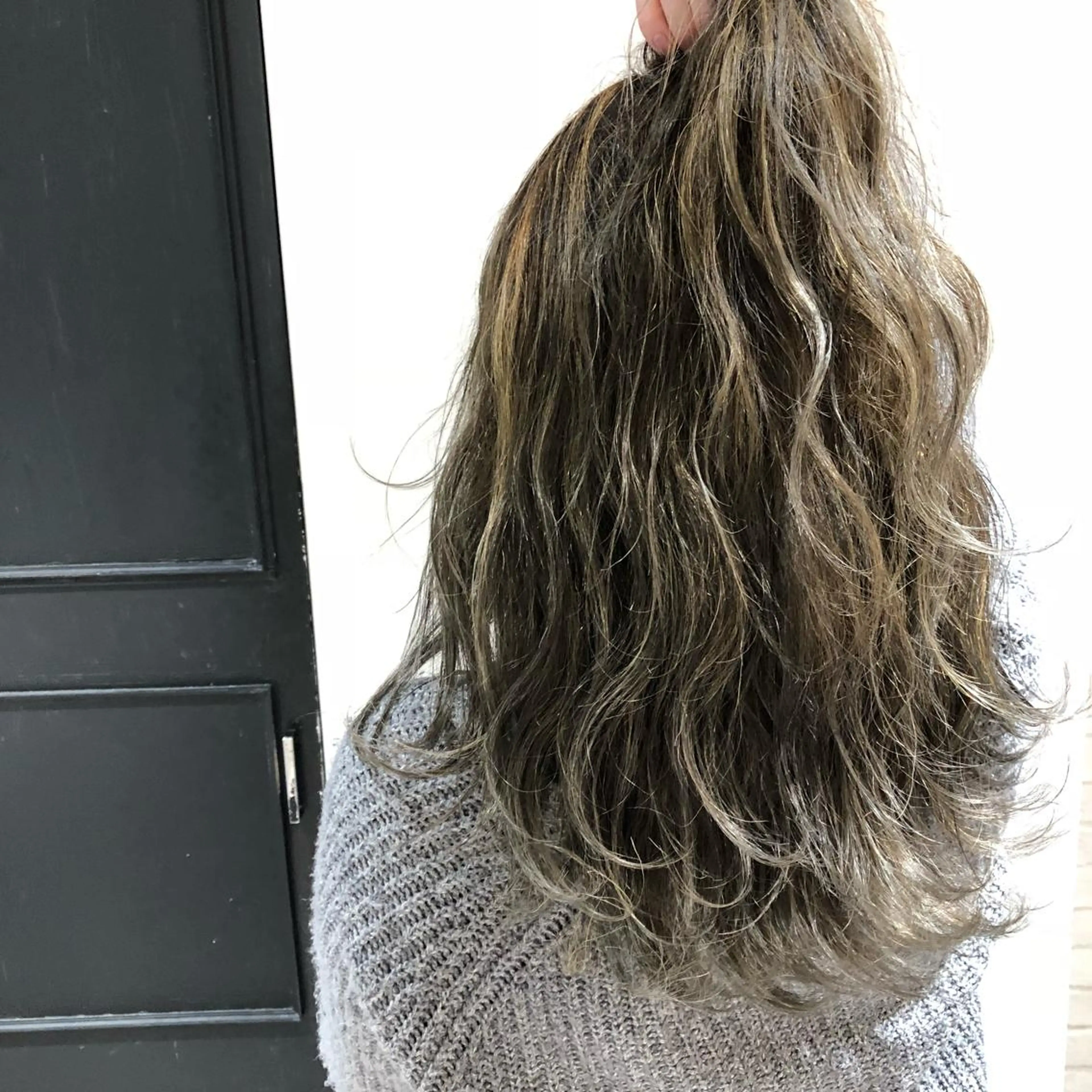 セミロング カラー グラデーションカラー ハイライトカラー ハイライト 金子 富士のヘアスタイル