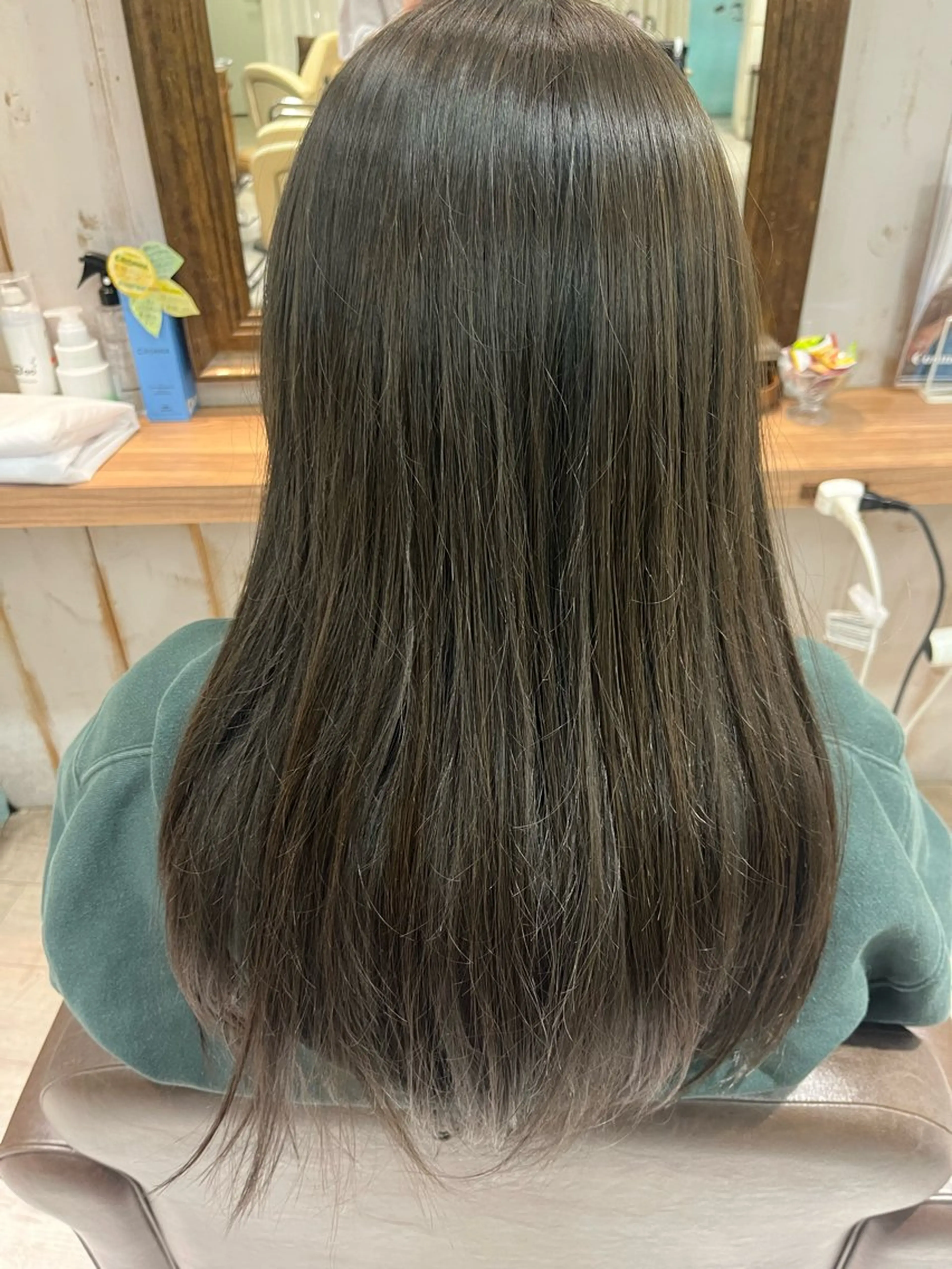 カラー コトナ越谷/ 會田 賢太郎のヘアスタイル