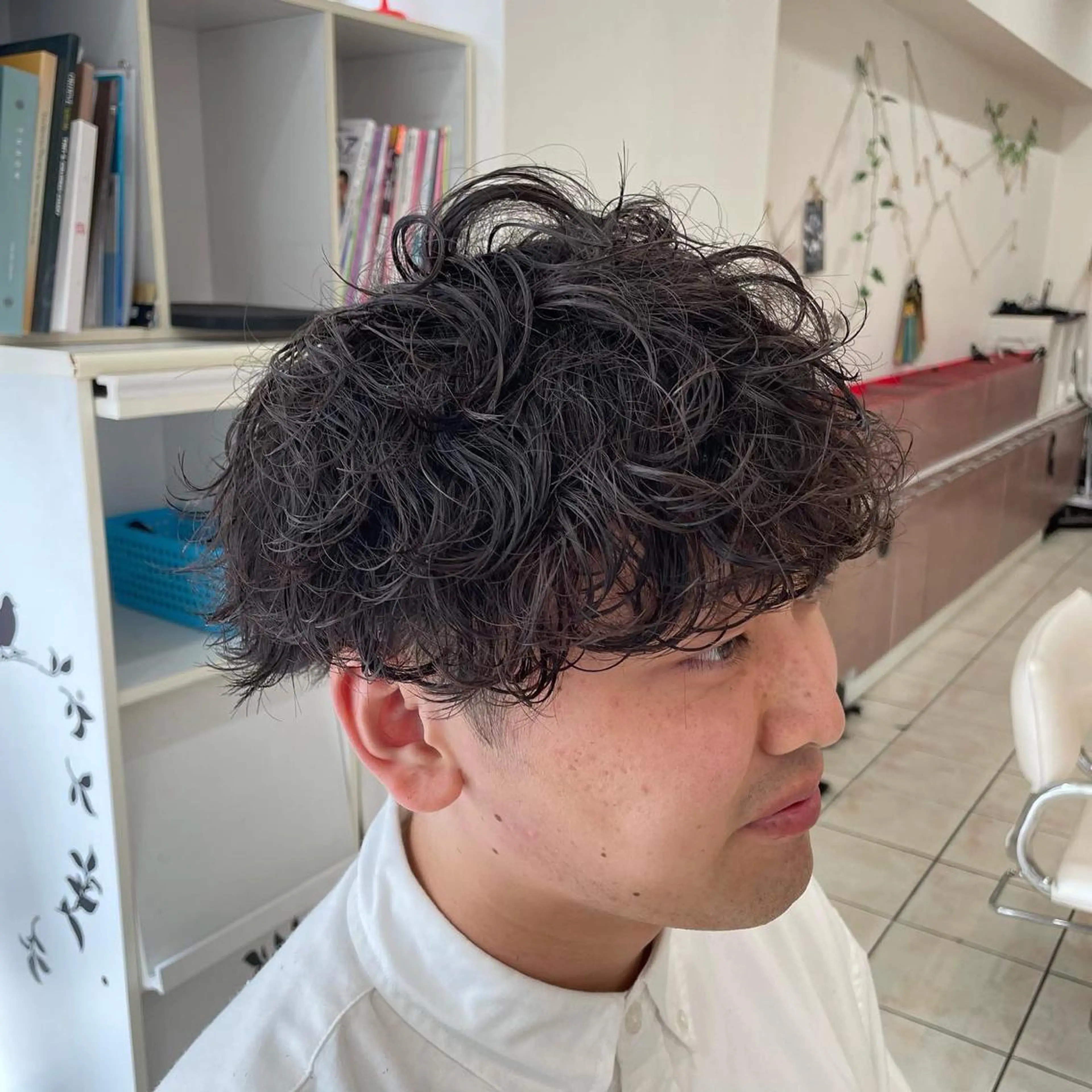 ショート パーマ メンズ シャドウパーマ/縦落 ちパーマ 大久保拓実のヘアスタイル