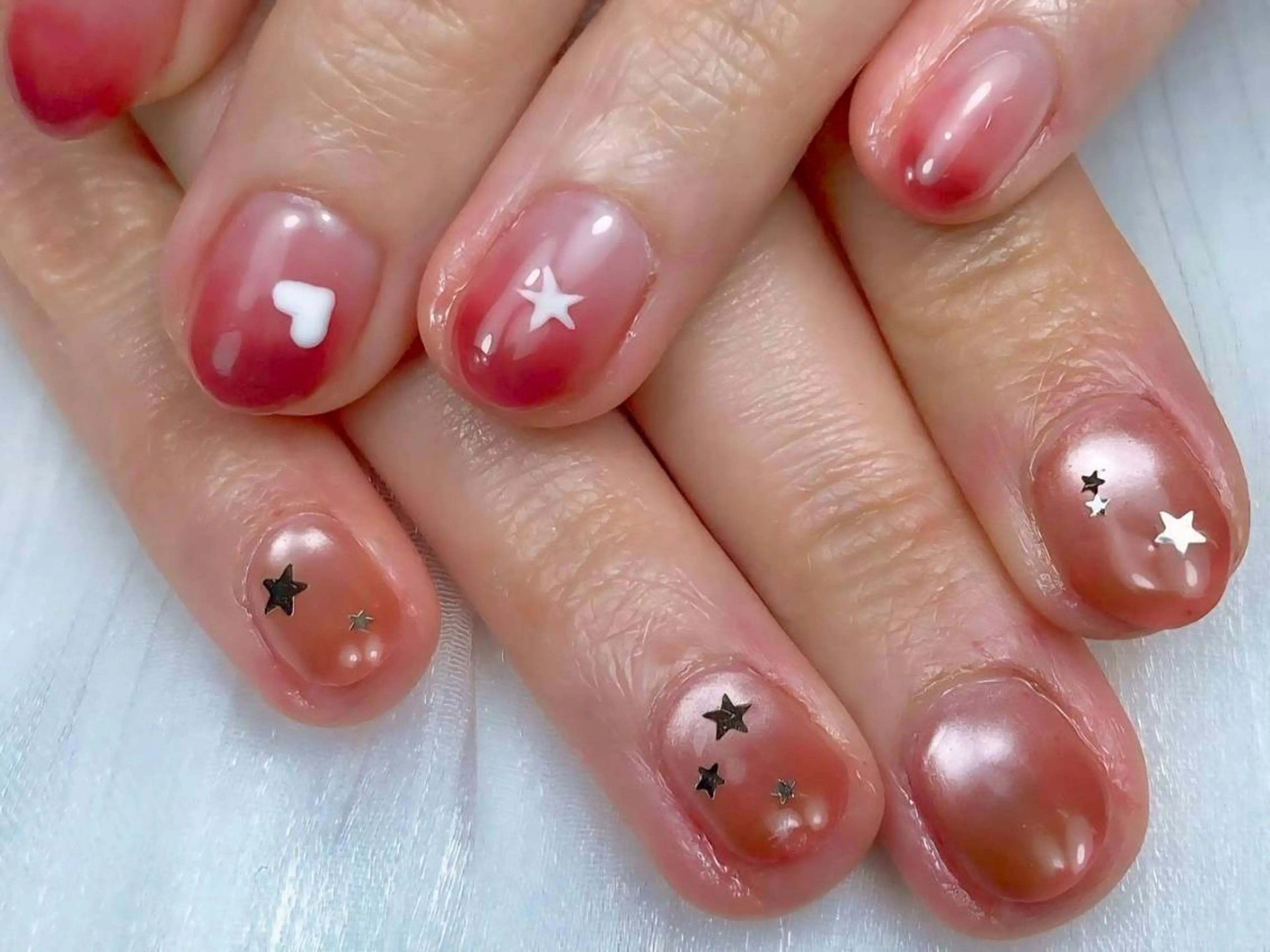 ネイル ジェルネイル マグネットネイル 持ち込み オフィスネイル パラジェル ハンドネイル Mihana Nails.*♡のネイルデザイン