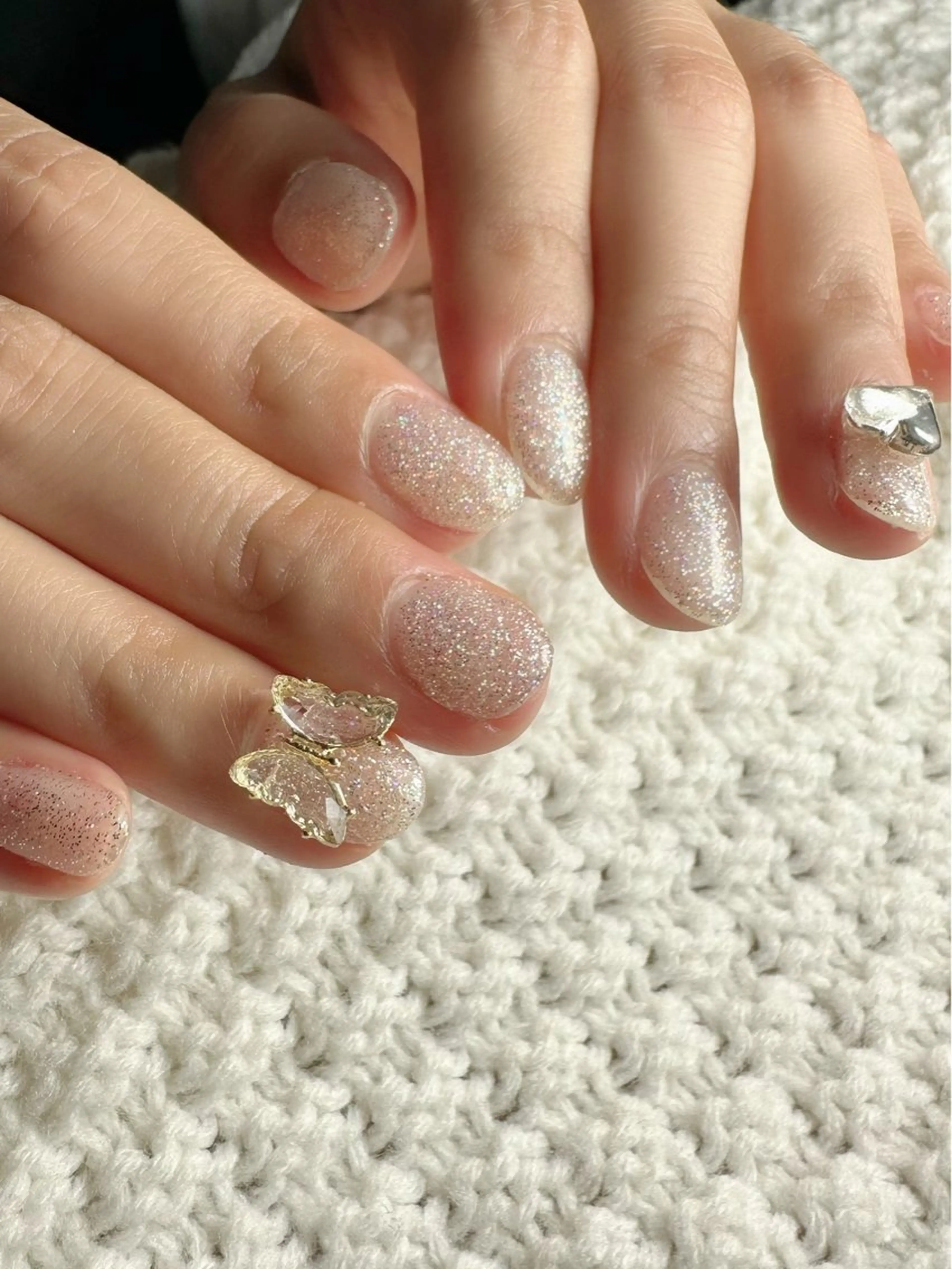 ネイル 新山 聖のネイルデザイン