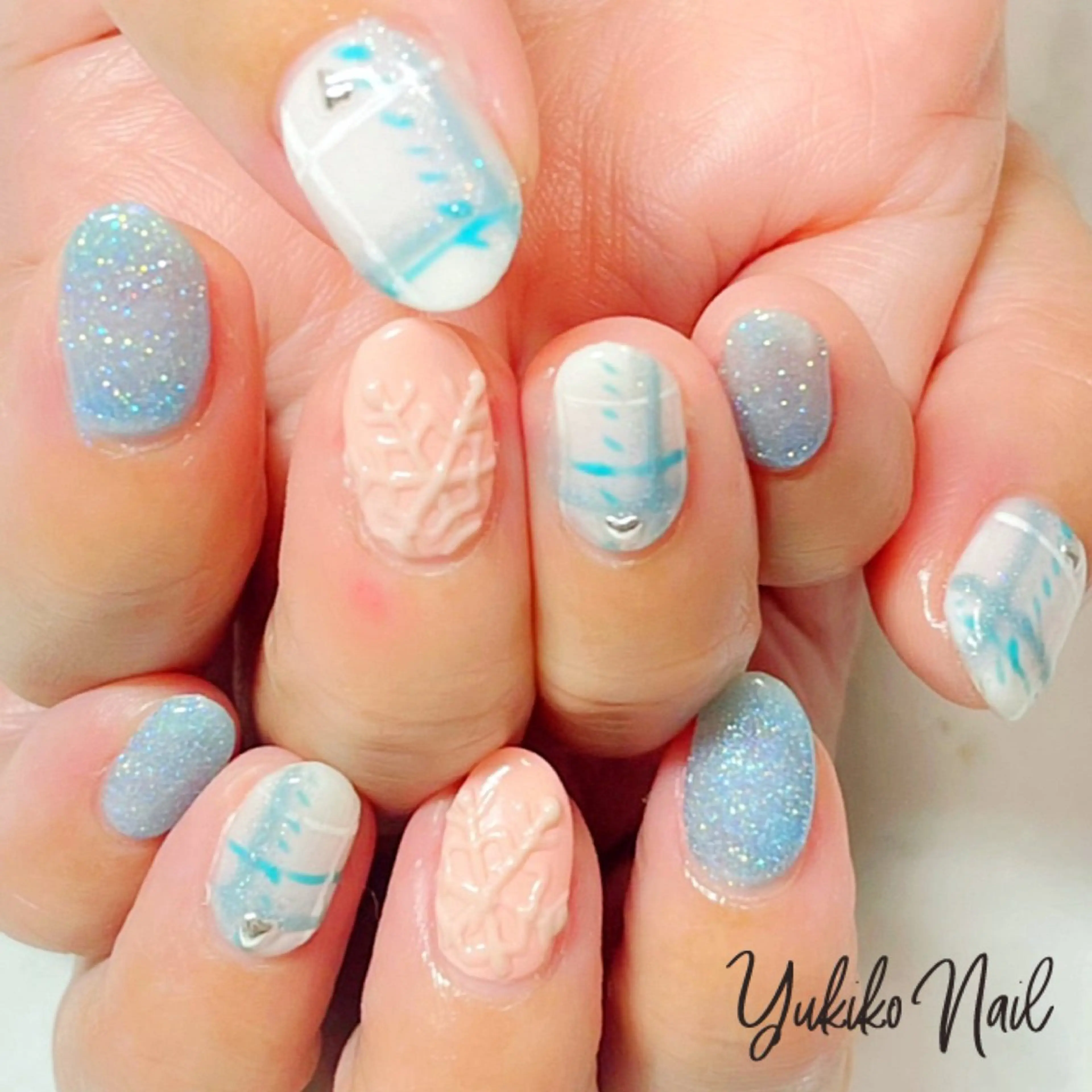 ネイル 冬ネイル ハンドネイル ユキコ ネイルのネイルデザイン