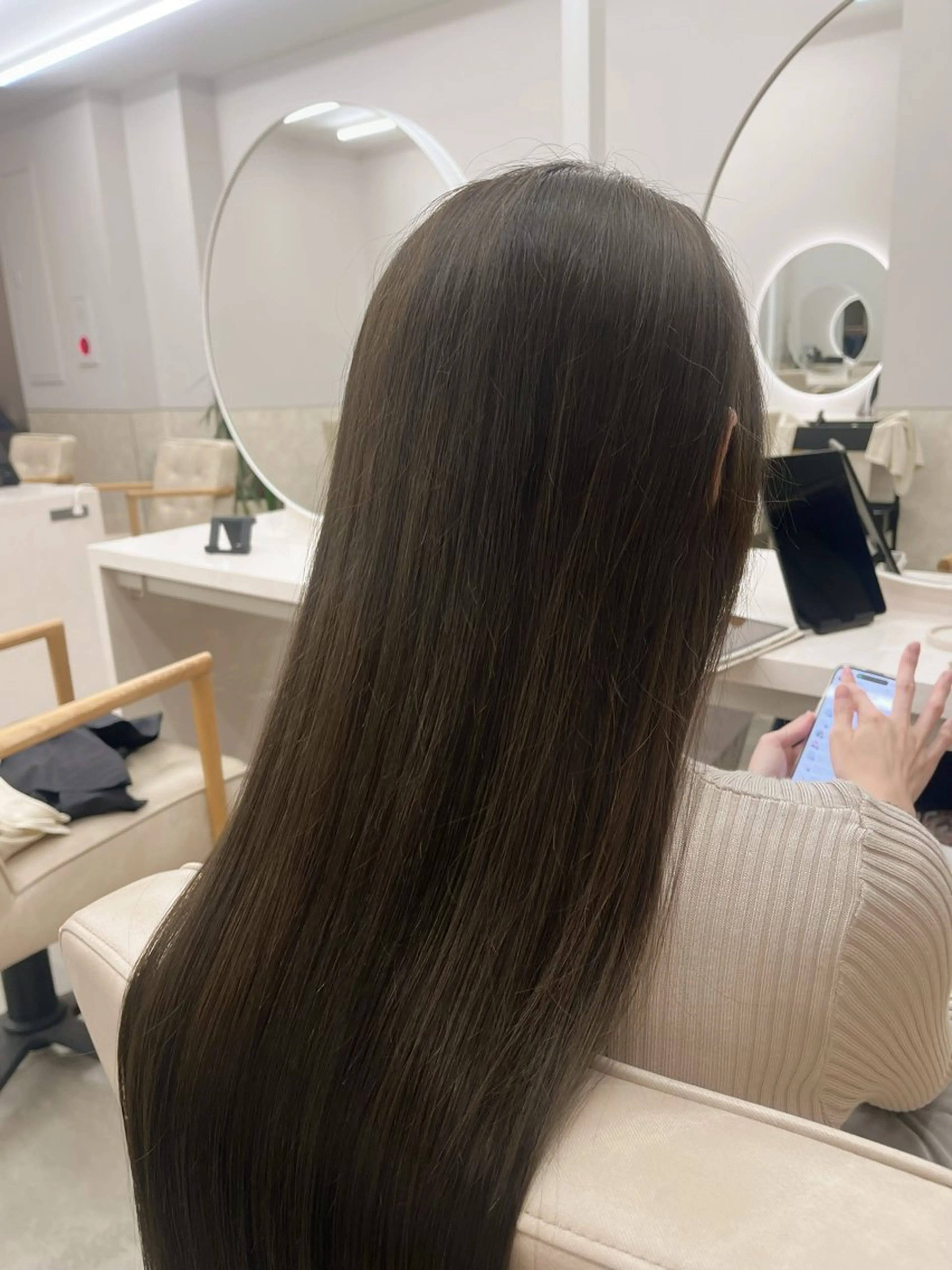ロング カラー オリーブカラー sand / sumireのヘアスタイル