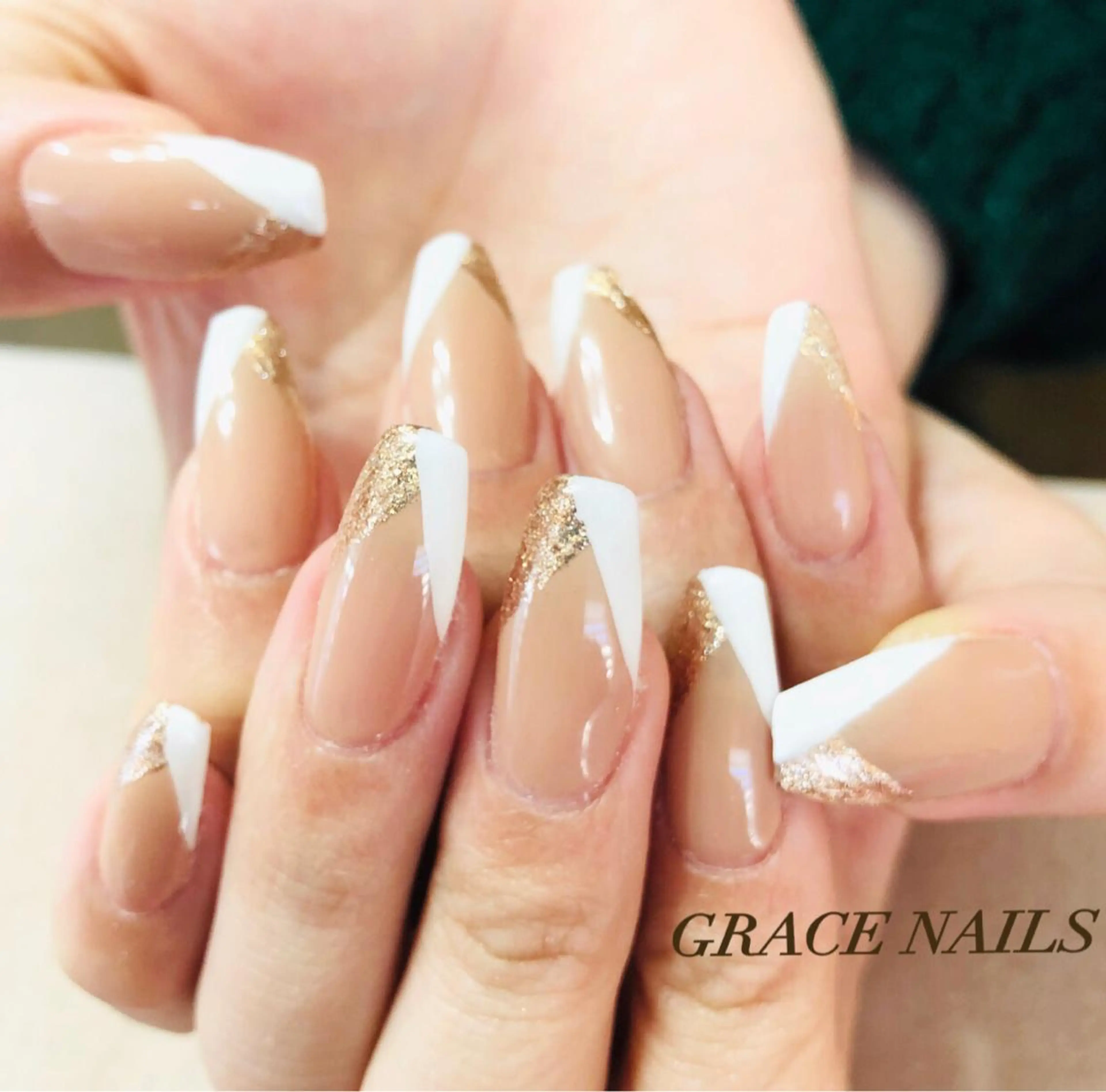 ネイル ハンドネイル フットネイル GRACE NAILSのネイルデザイン