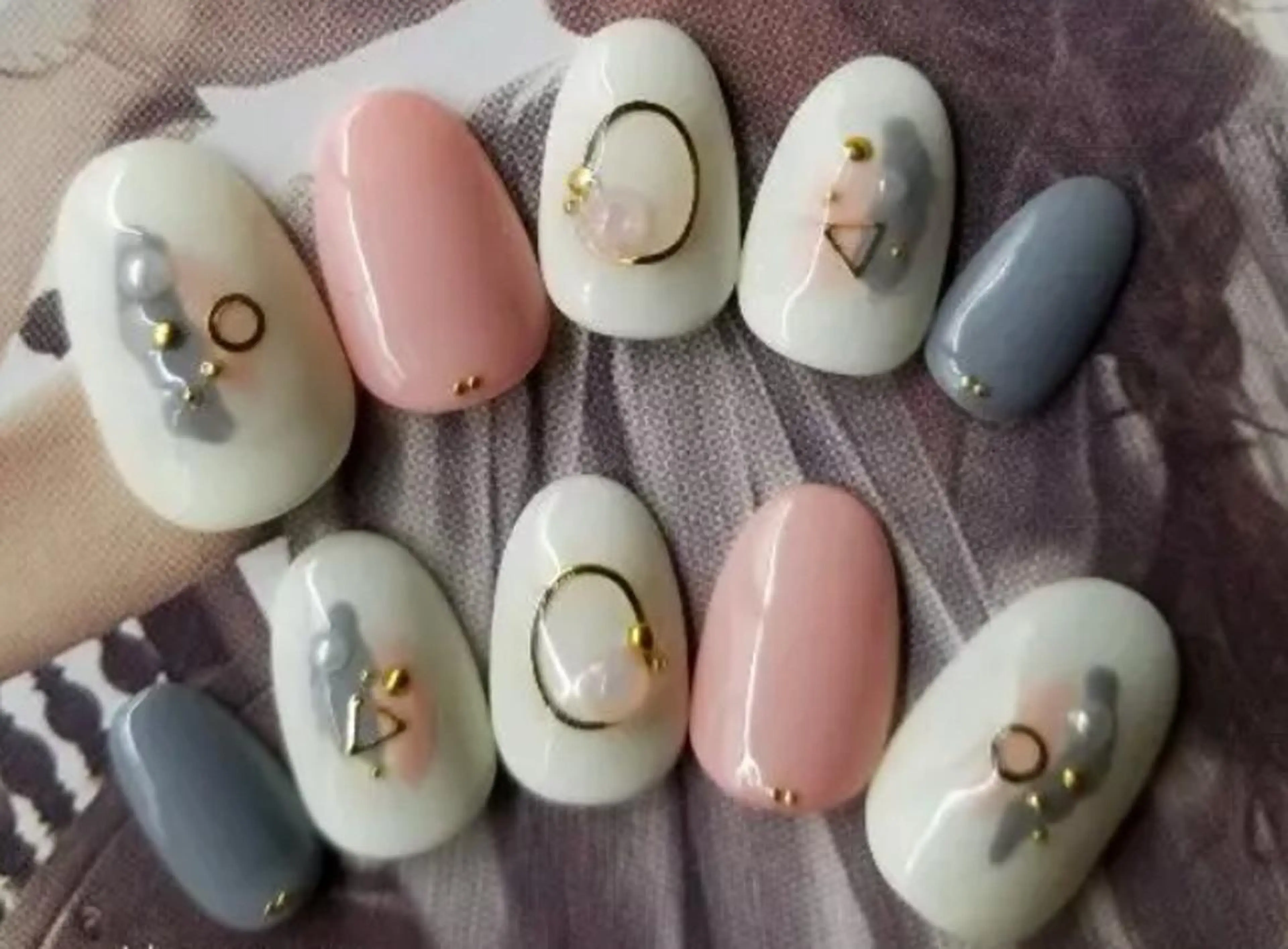 ネイル ハンドネイル ゲン レイカのネイルデザイン