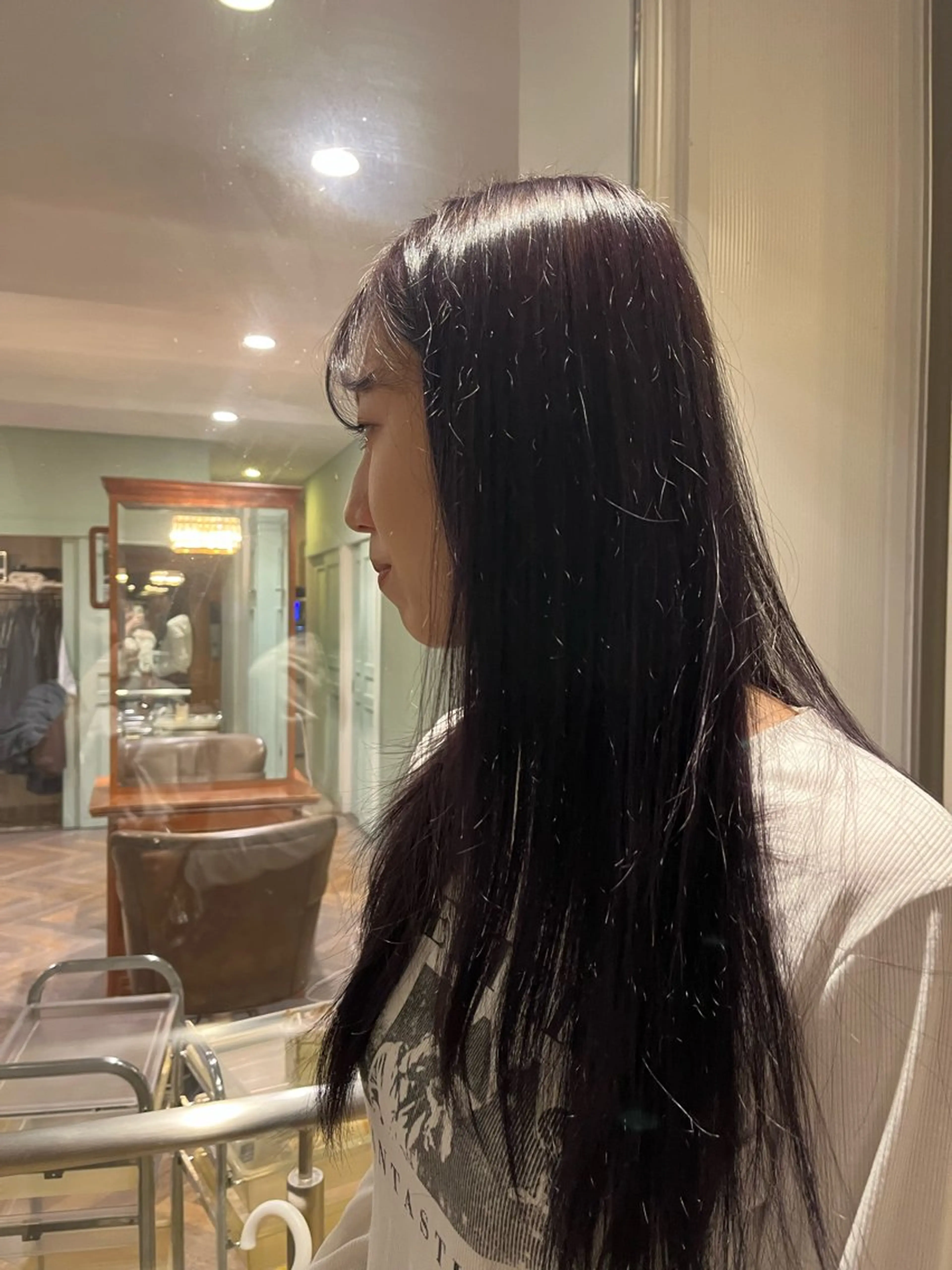 ロング ヘアカラー 谷口 鈴音のヘアスタイル