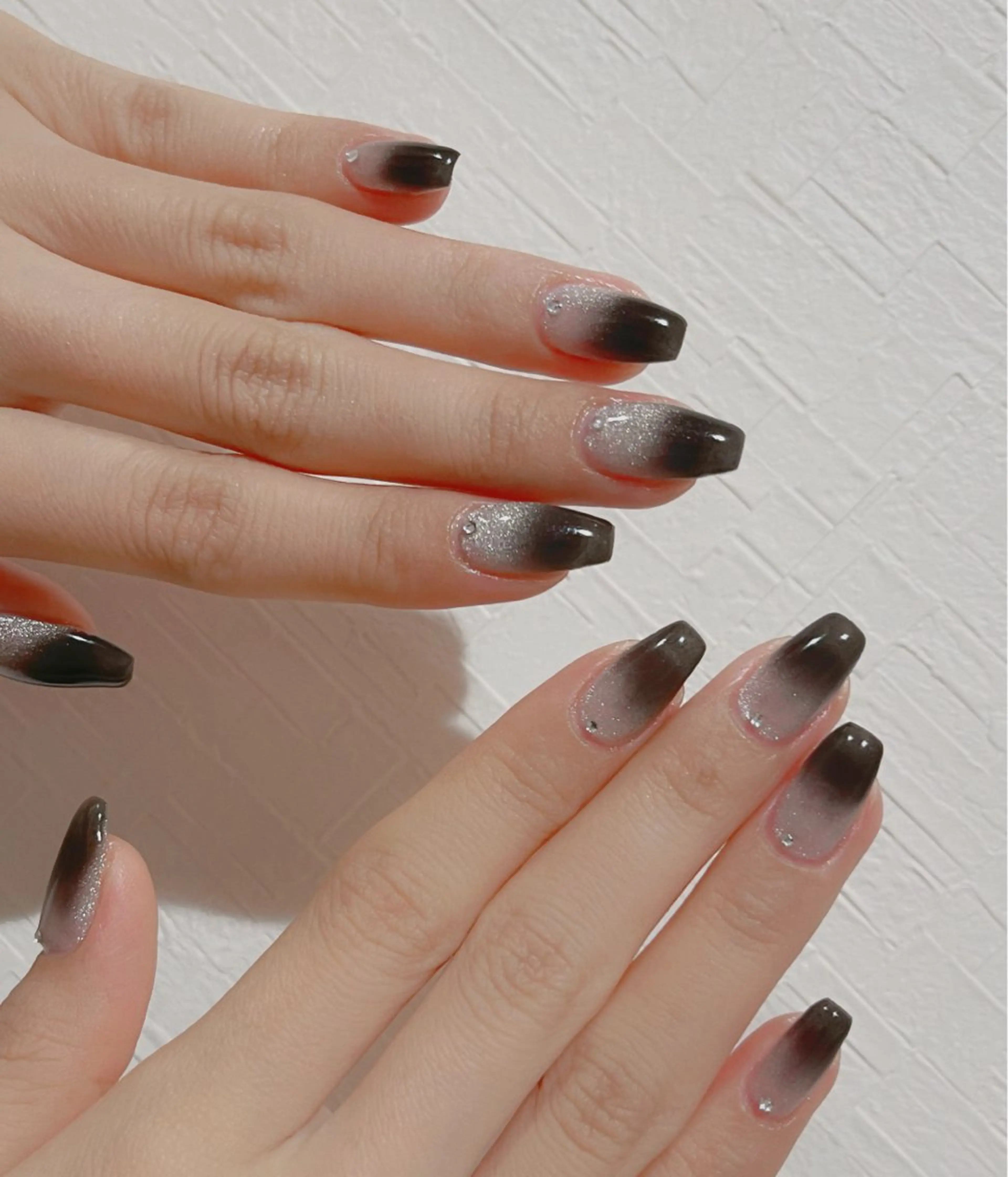 ネイル オーロラネイル 長さ出し フットネイル 韓国ネイル ラメ(グリッター) ハンドネイル 👍thumbs up nail👍のネイルデザイン