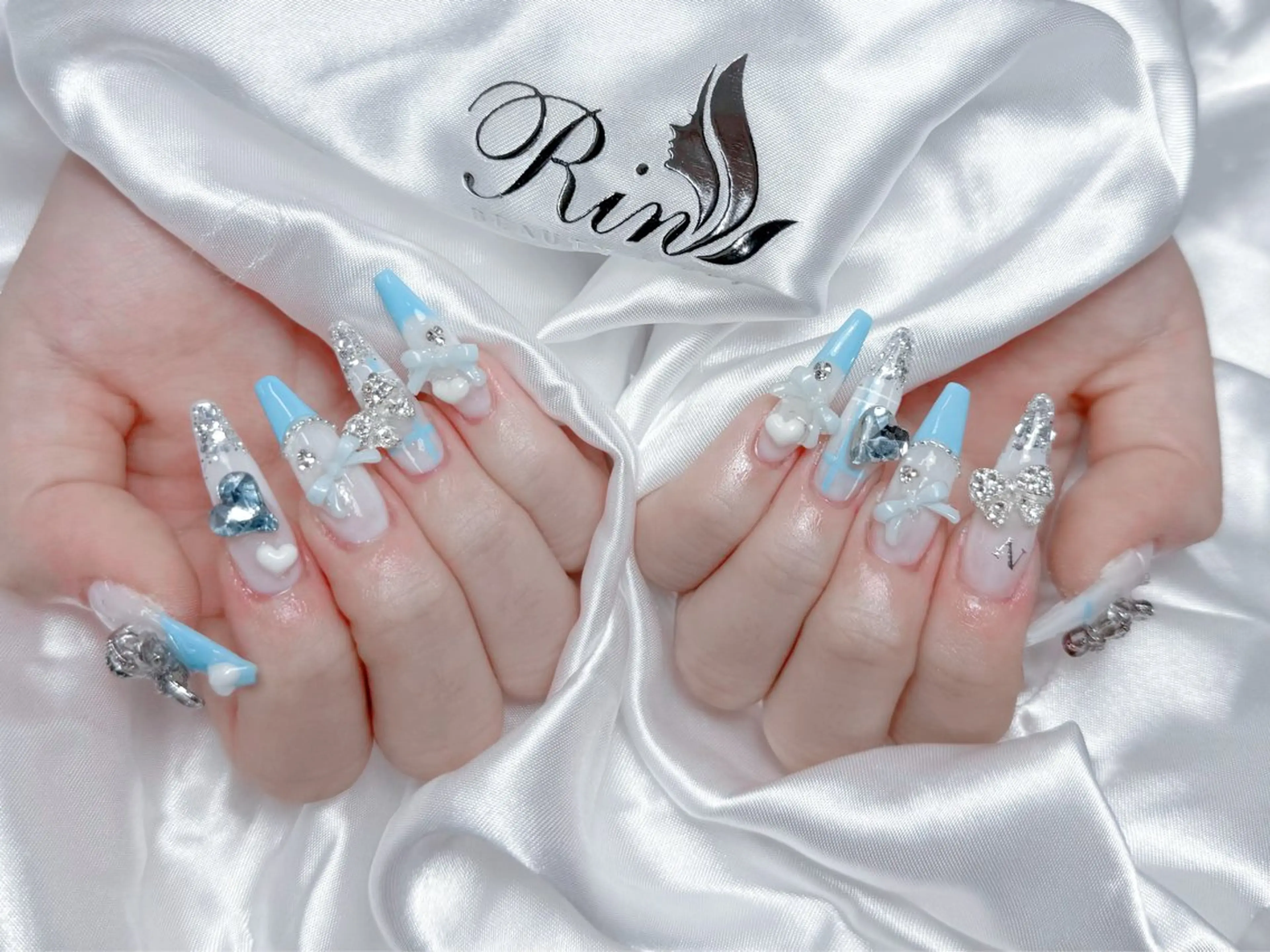 ネイル アートネイル ロングネイル スカルプネイル ネイルチップ ハンドネイル Rin Nail 新大久保店のネイルデザイン