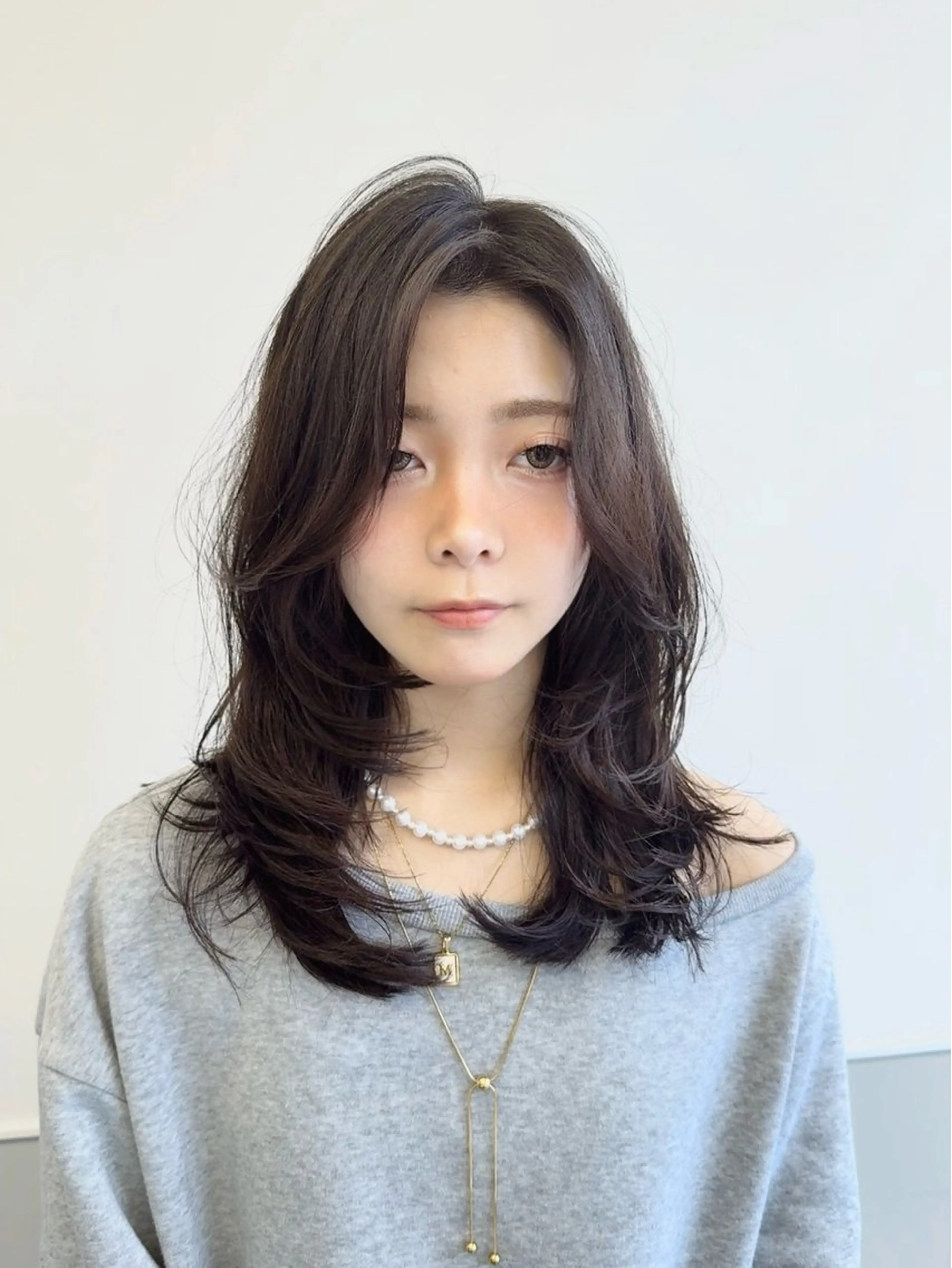 セミロング 韓国風ヘア レイヤーカット カット ヘアカラー トリートメント 韓国ヘア🇰🇷 スズキのヘアスタイル