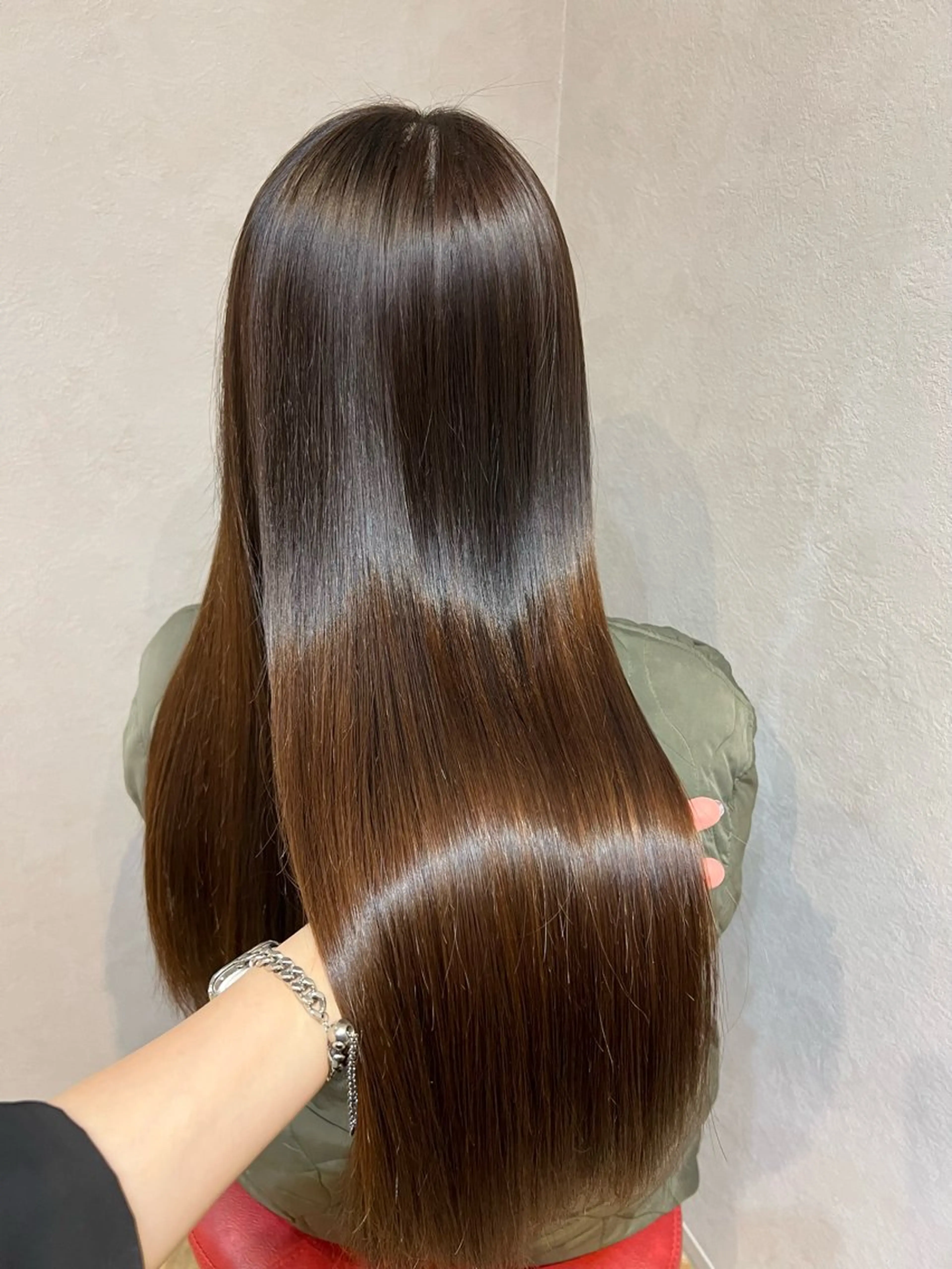 ロング 濱野 梨奈のヘアスタイル