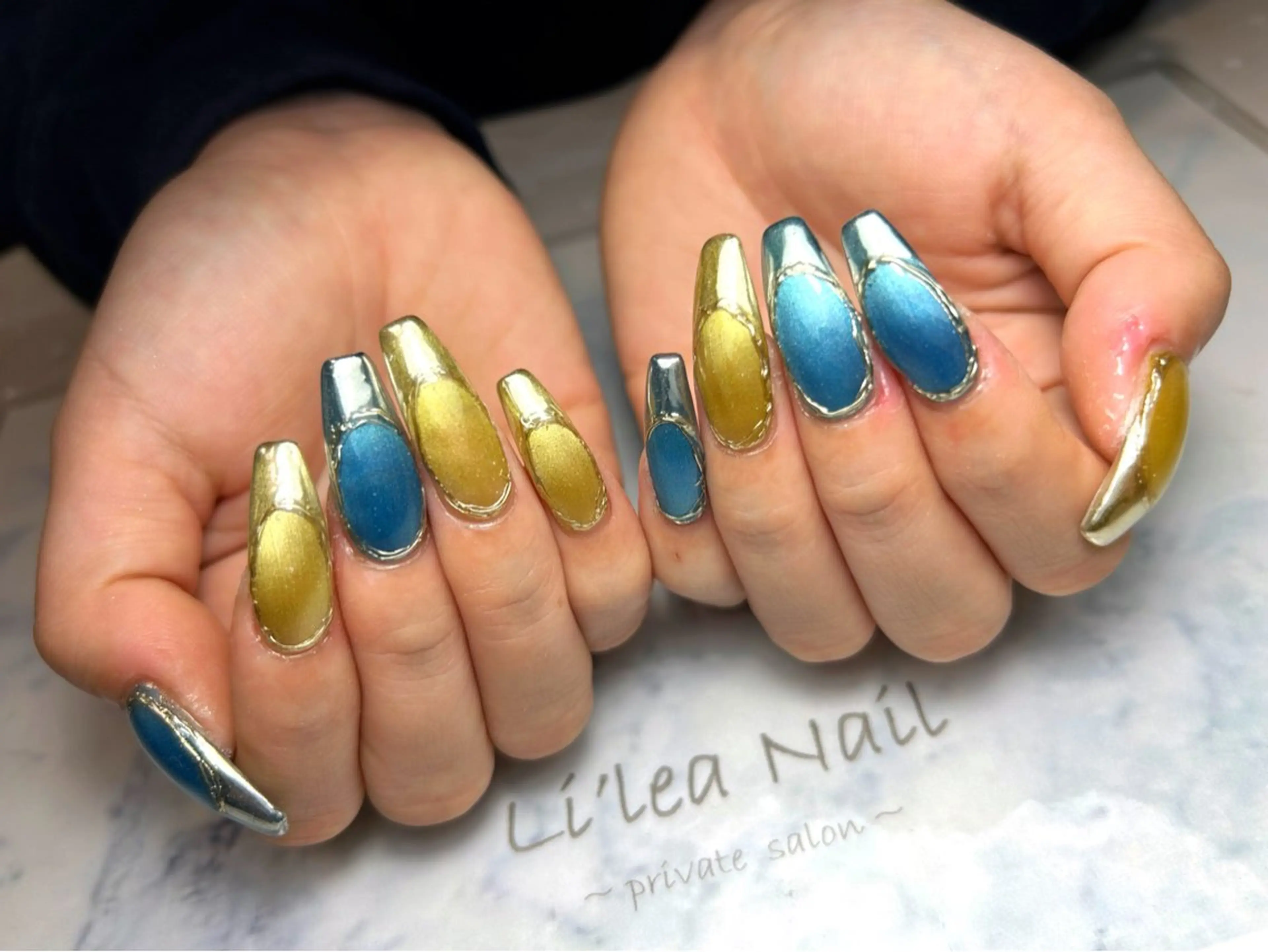 ネイル Li'leaNail AINAのネイルデザイン