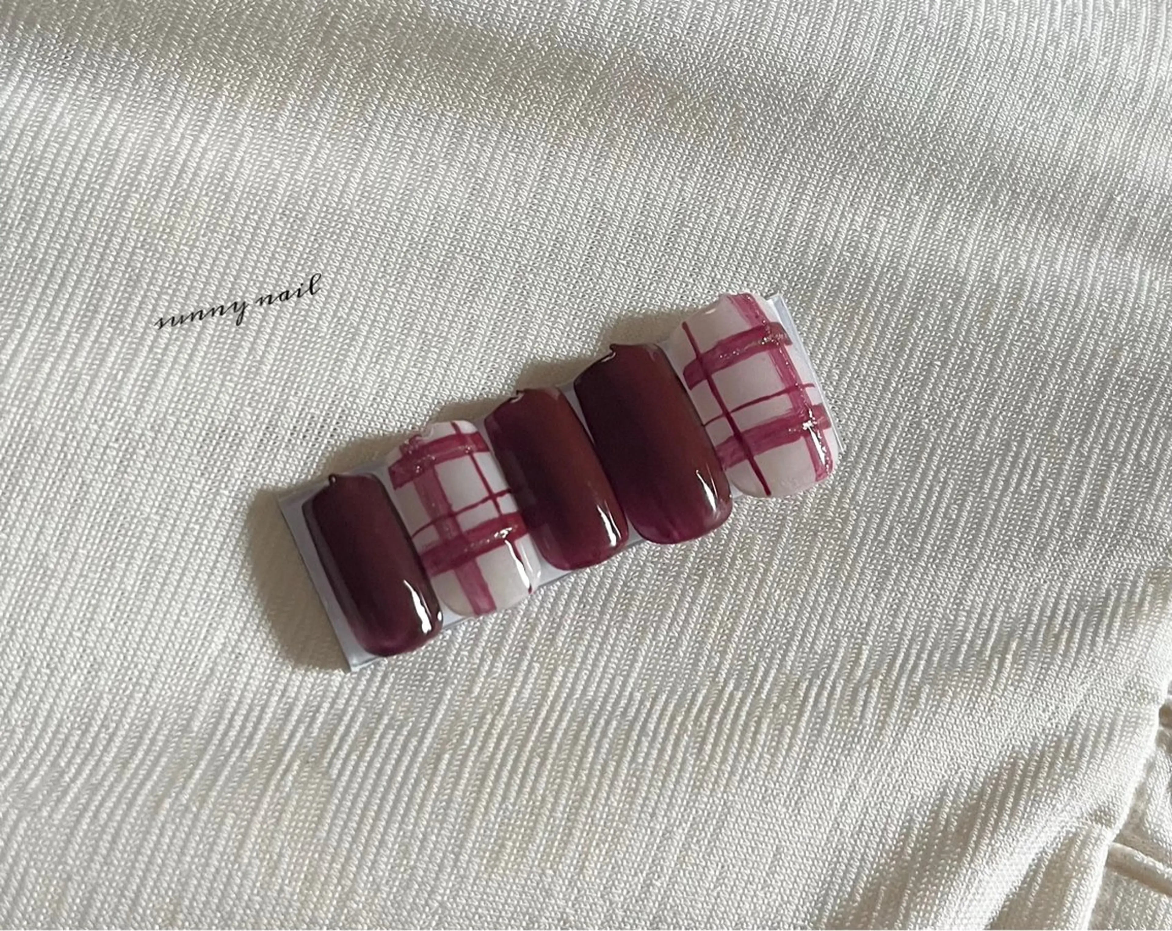 ネイル ボルドー 冬ネイル クリスマス sunny nailのネイルデザイン