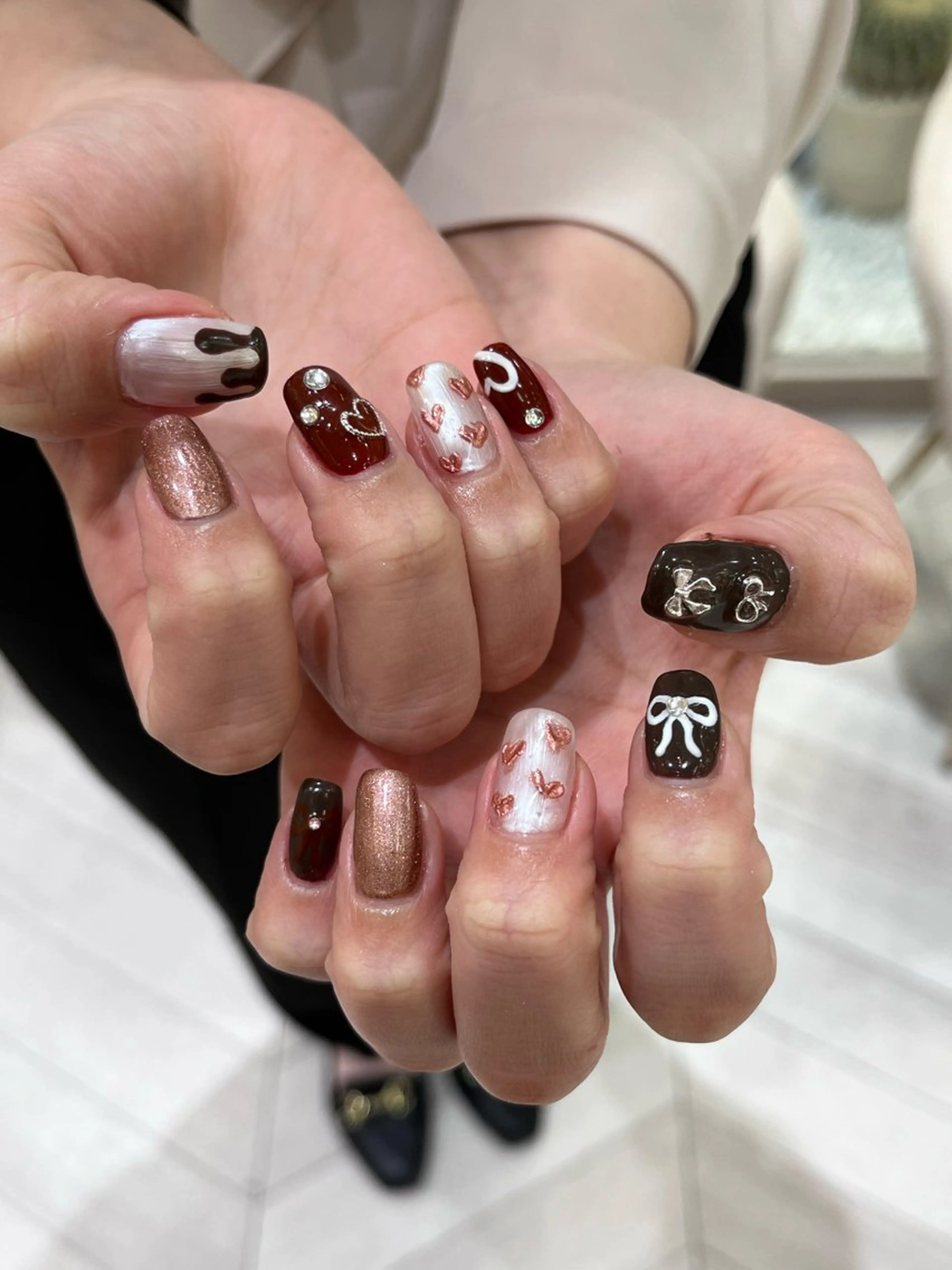 ネイル ハート リボン バレンタイン ハンドネイル ∴Sanae. ∴ トータルビューティーのマツエク・マツパデザイン
