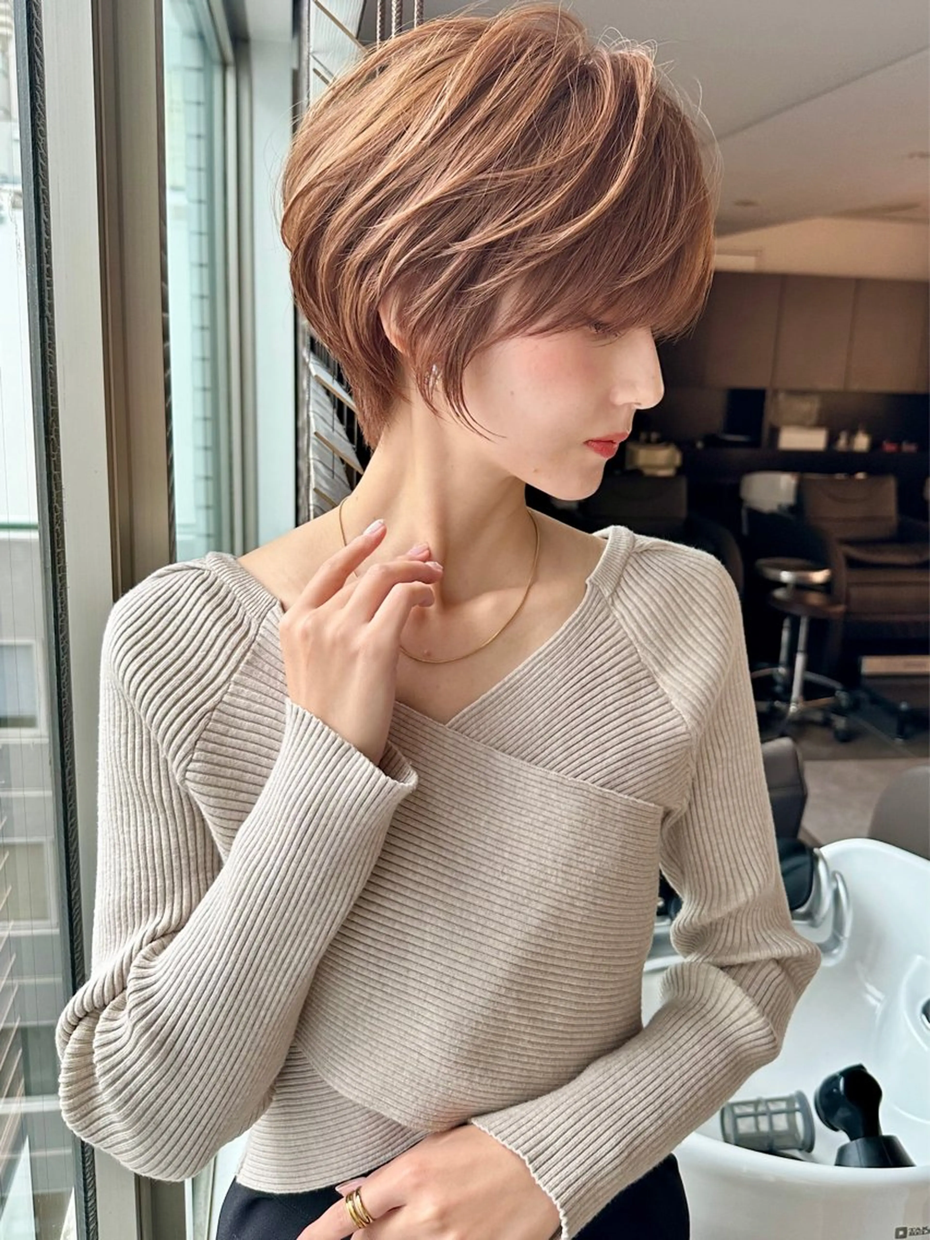 ショート カラー カット トリートメント 髙山 莉愛のヘアスタイル