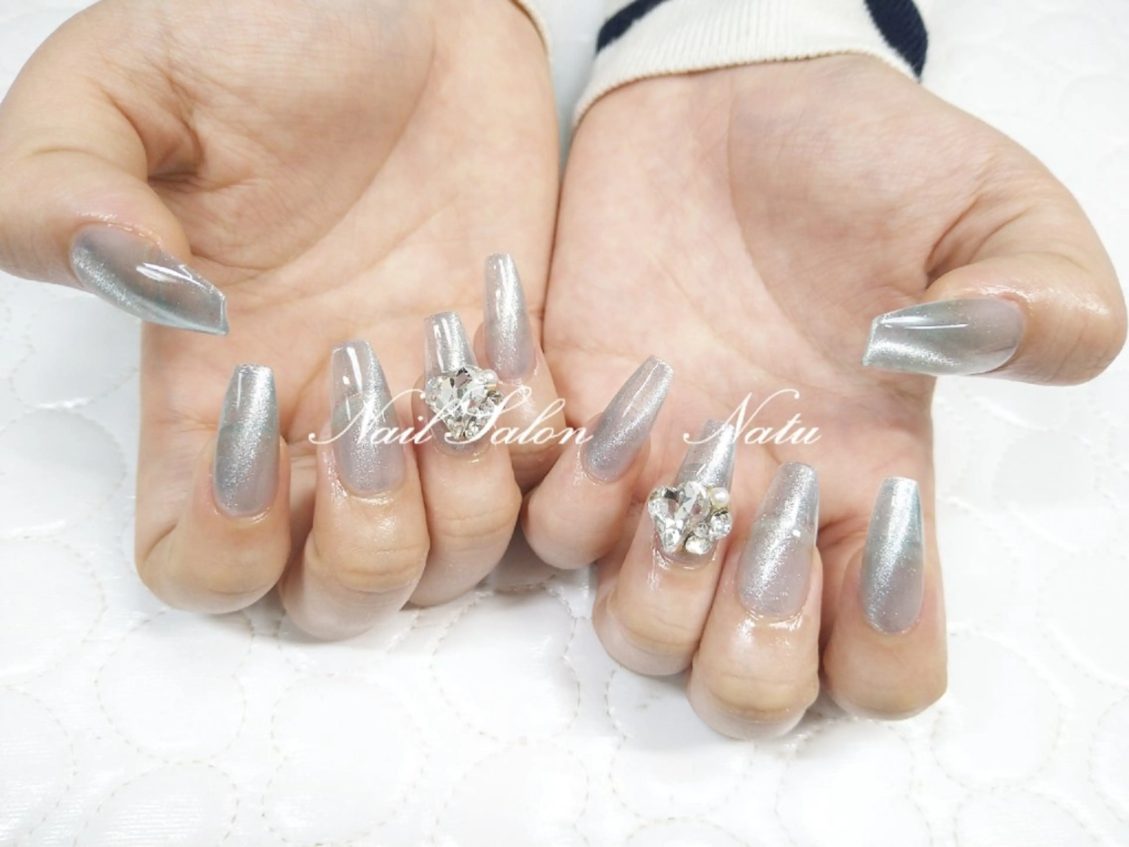 ネイル 長さ出し マグネットネイル nailsalon Natuのネイルデザイン