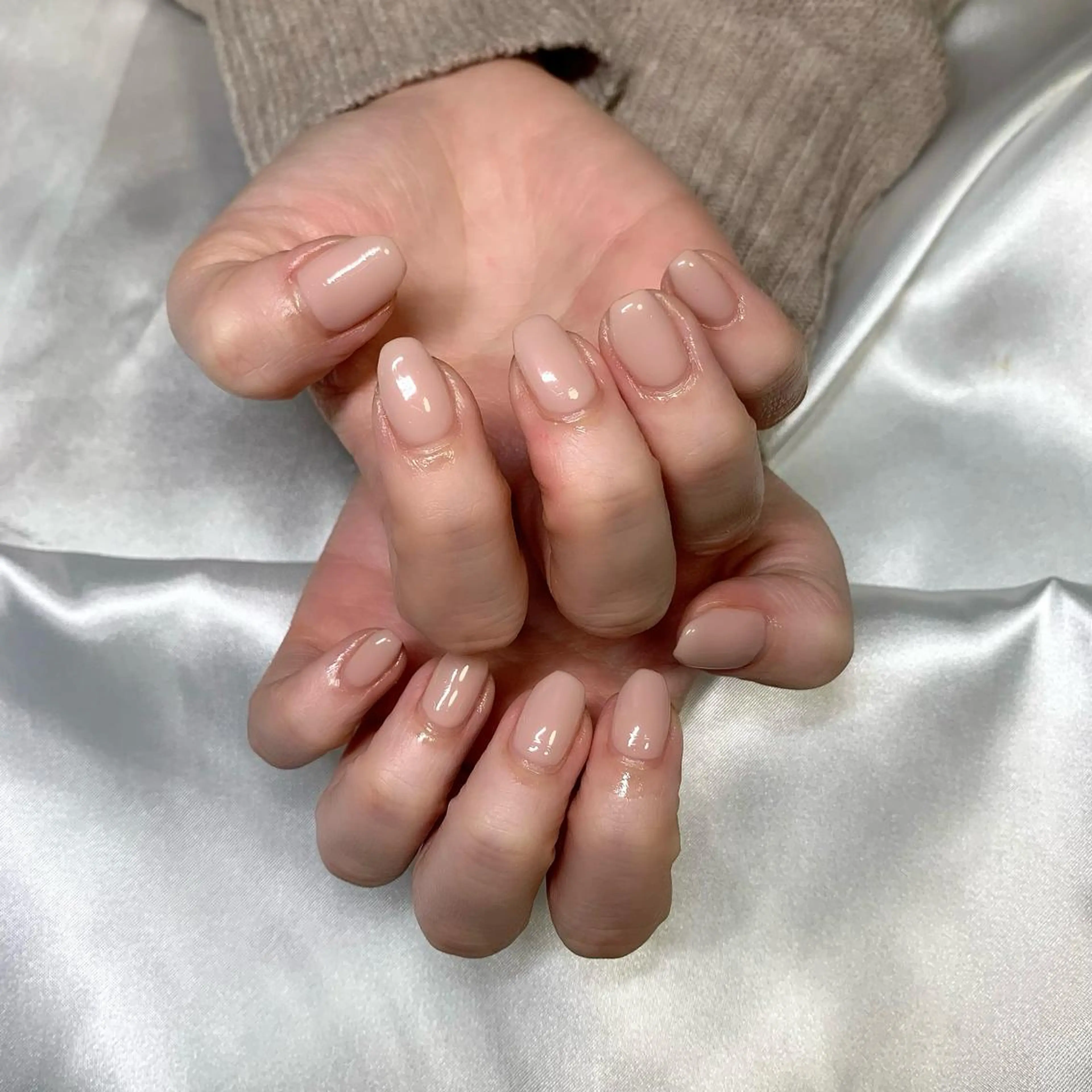 ネイル ワンカラーネイル ハンドネイル Lucid Fleur Amiのネイルデザイン