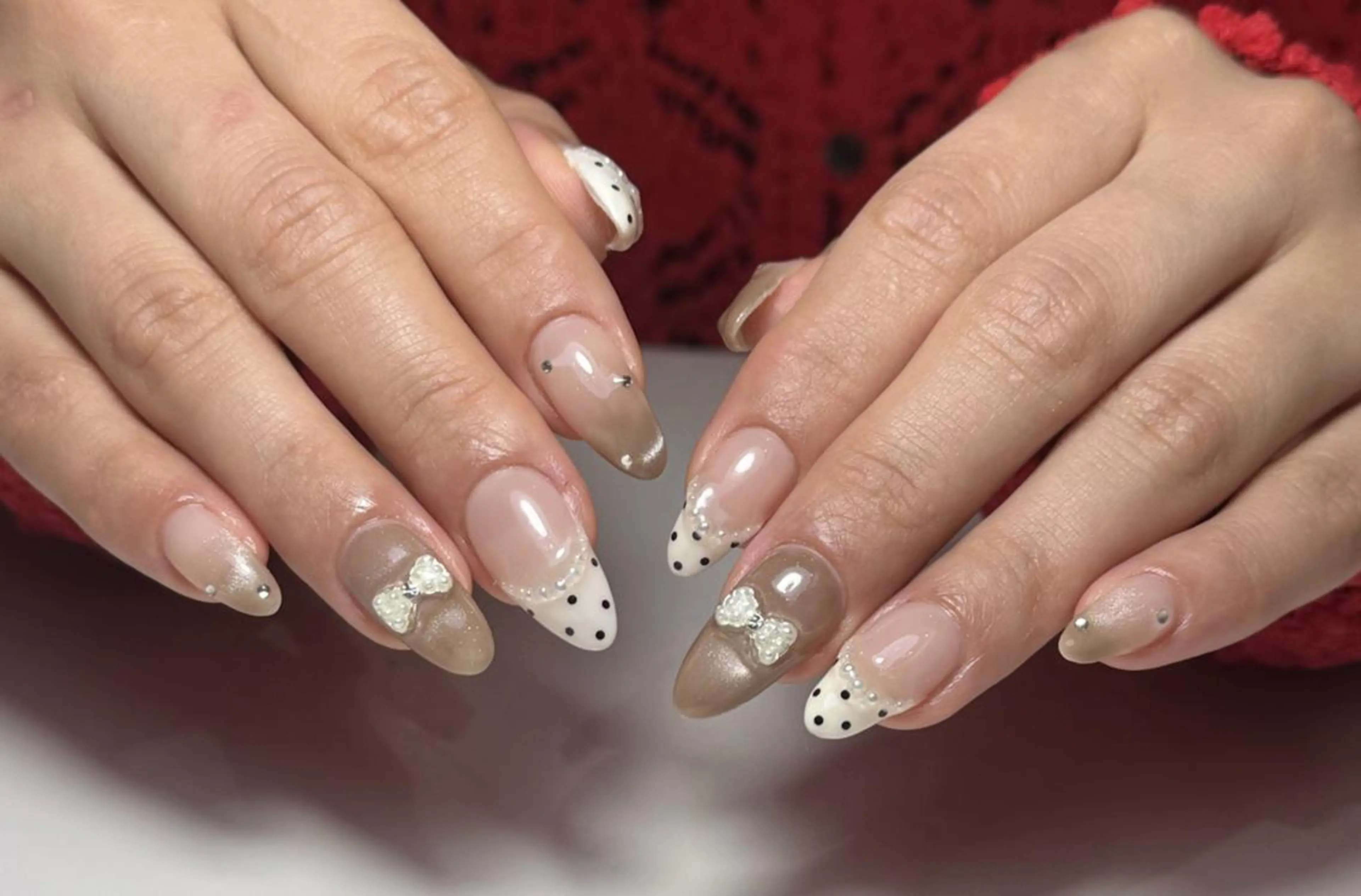 ネイル ハンドネイル 🎀 Ayaka_nailのネイルデザイン