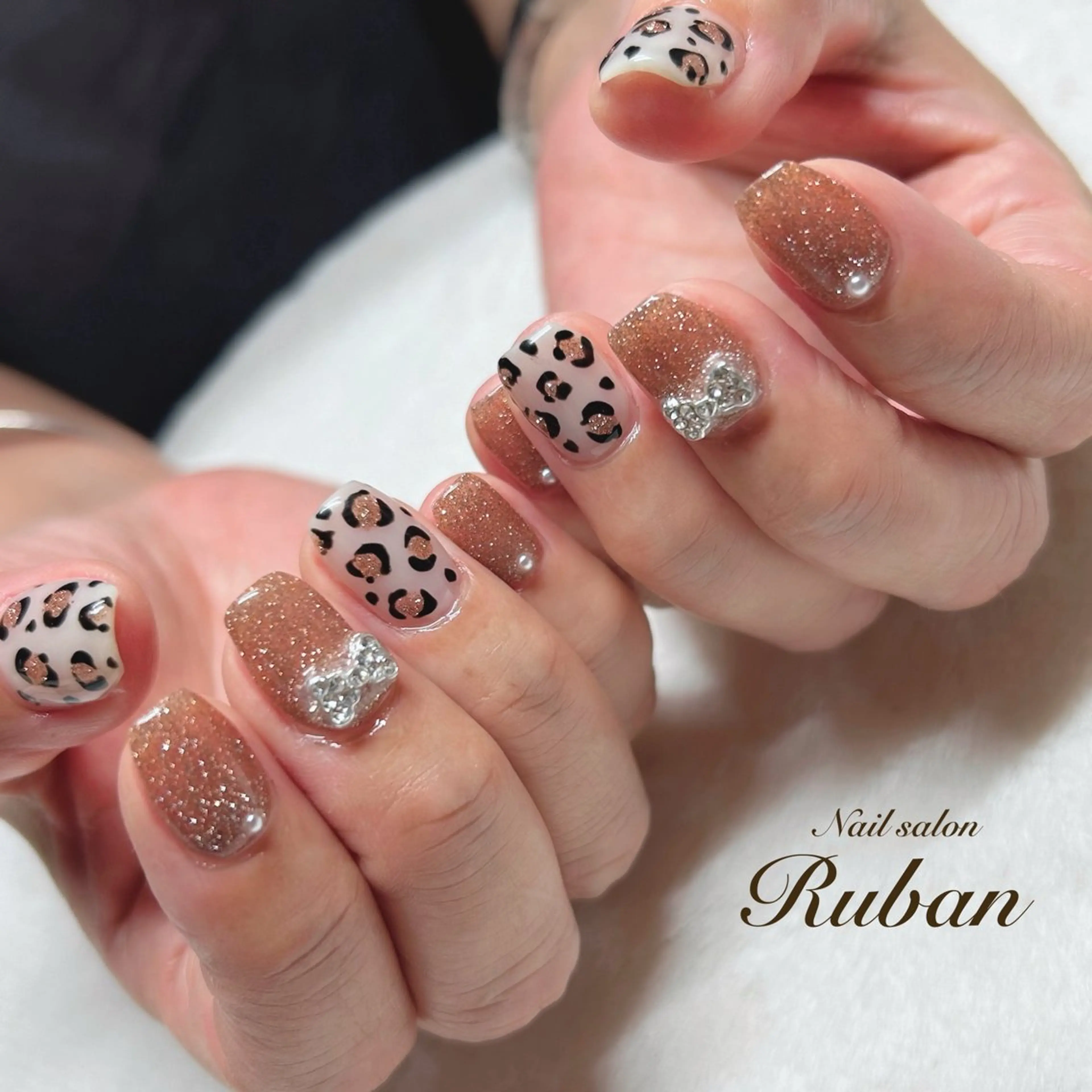 ネイル アニマル柄 フラッシュネイル リボン Nail salon Rubanのネイルデザイン