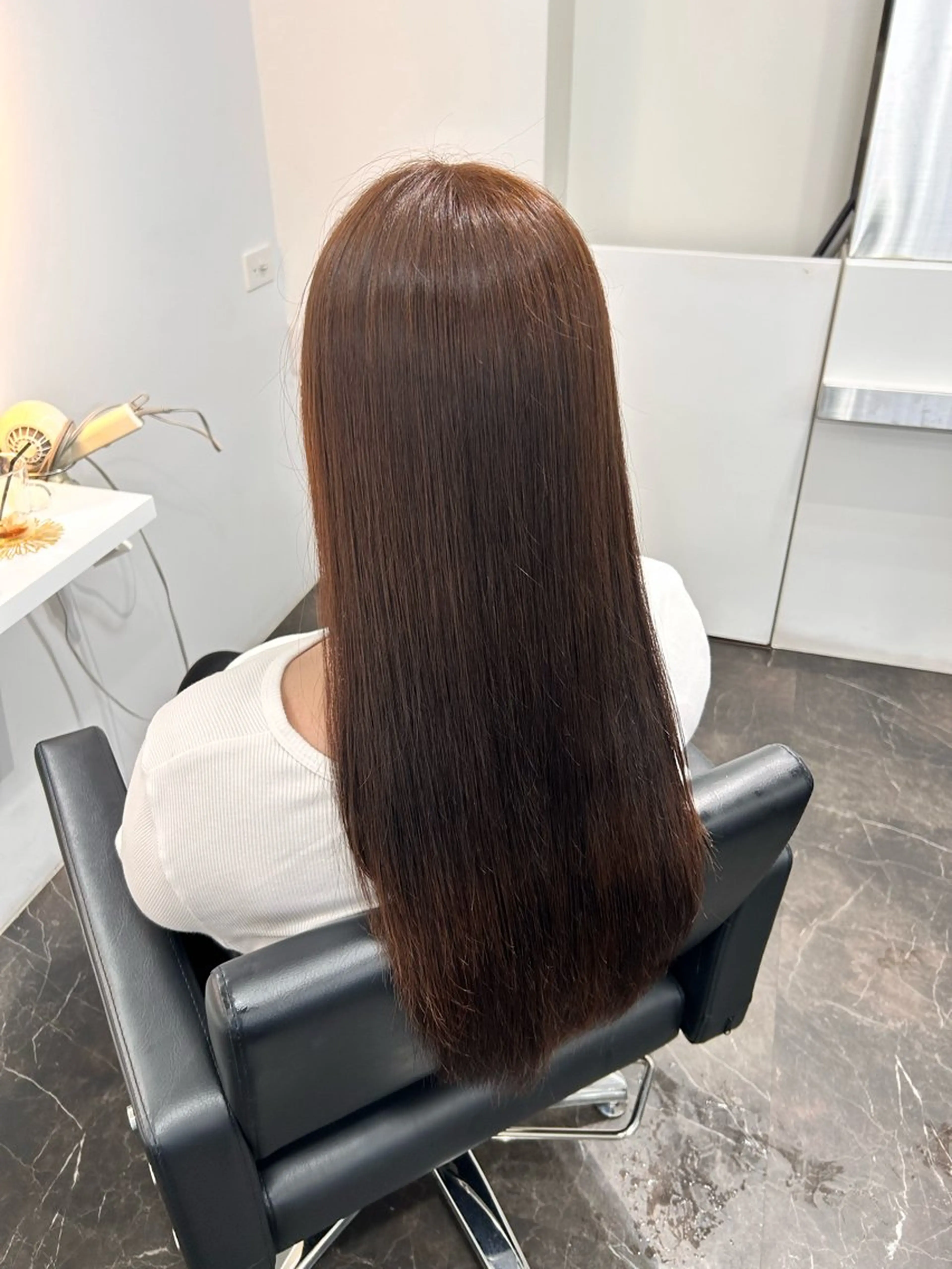 【ワンレンカットモデル様募集】カット✂️+シャンプーブロー🫧3センチ以上カットさせていただける方のみの募集の写真