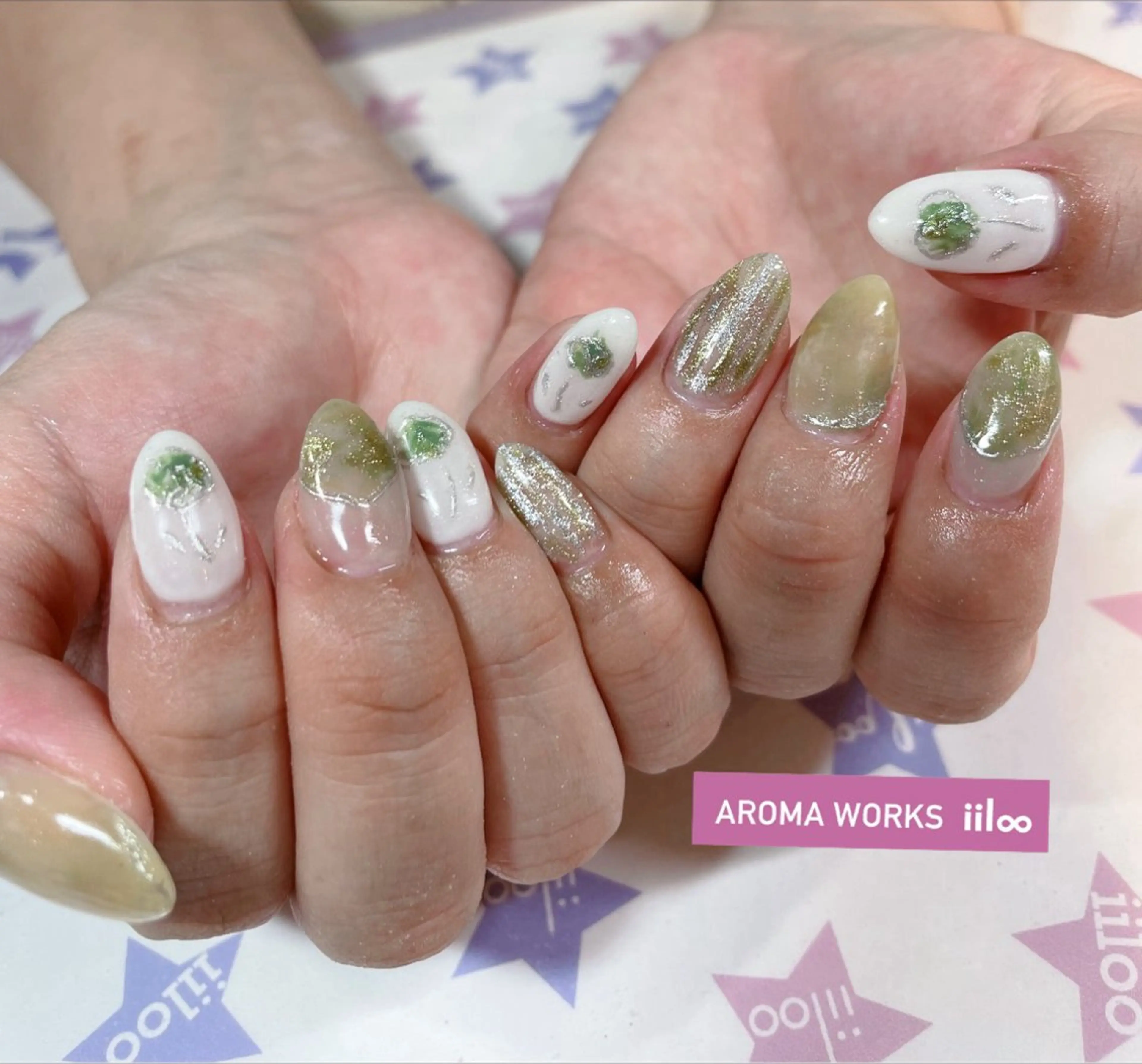 ネイル iiloo aromaworksのネイルデザイン