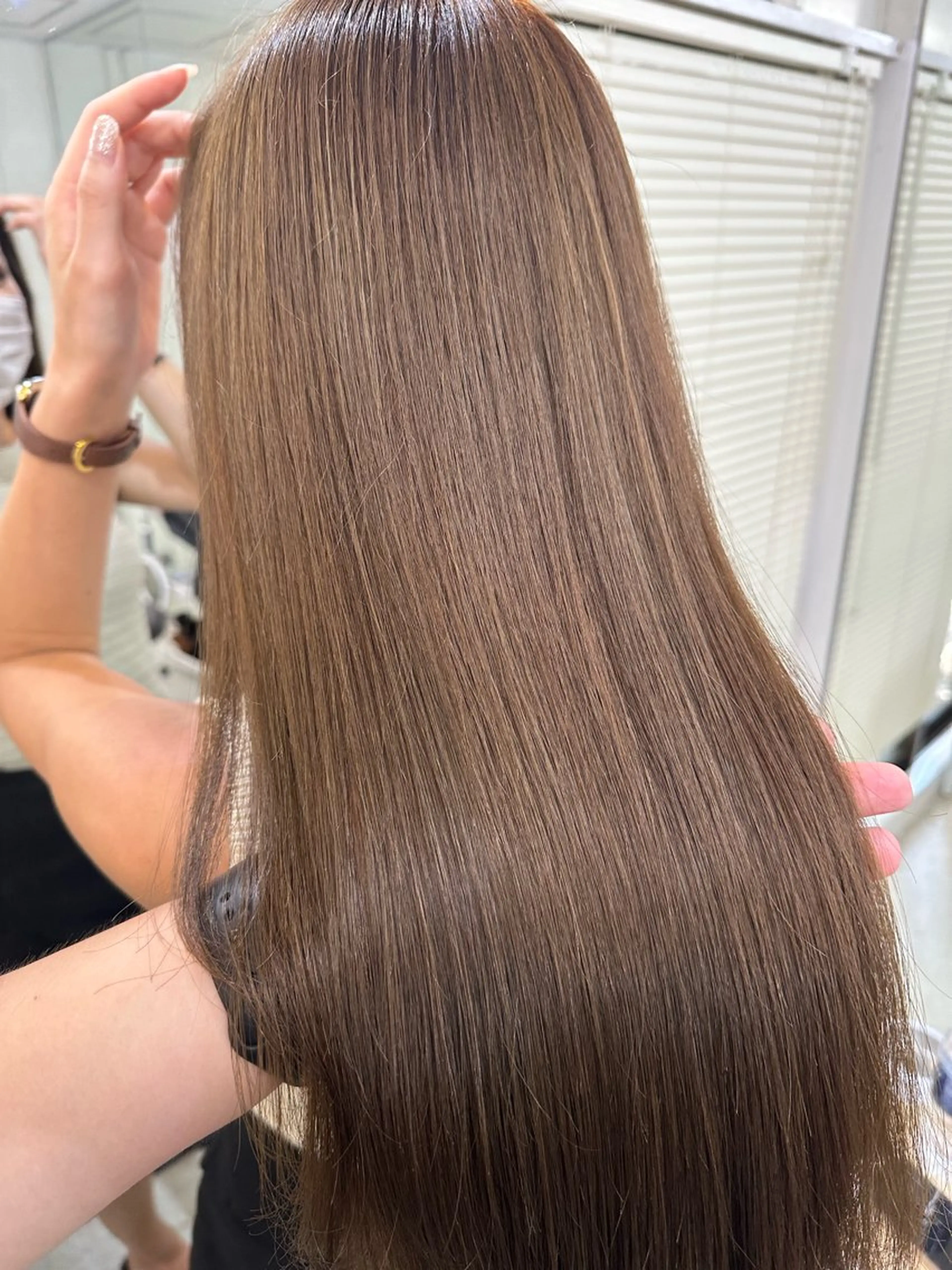 ロング カラー 髪質改善 縮毛矯正 トリートメント ヘアカラー トリートメント 髪質改善/レイヤー ストウシンゴのヘアスタイル