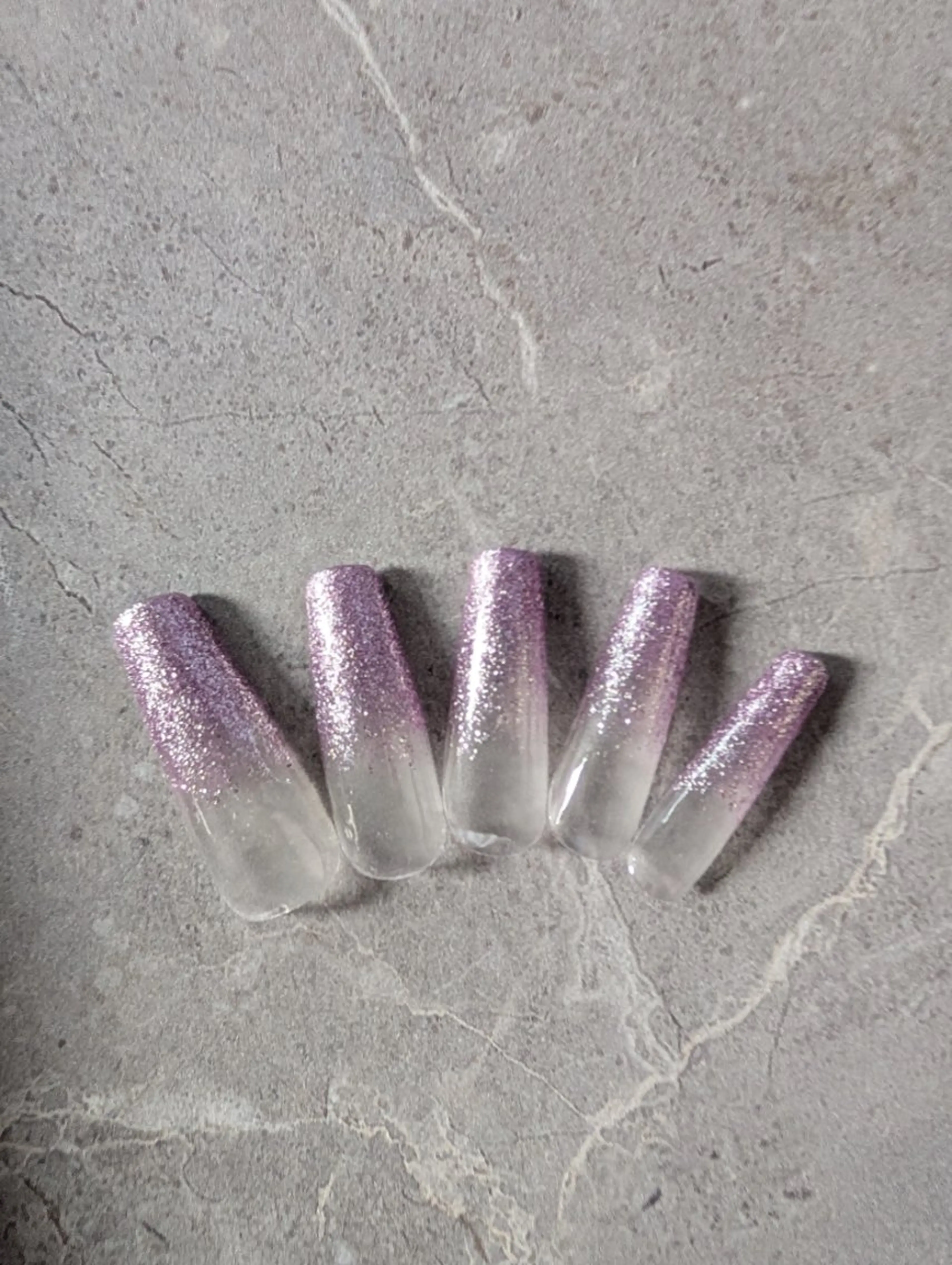 ラメグラ💅(オフなし)の写真