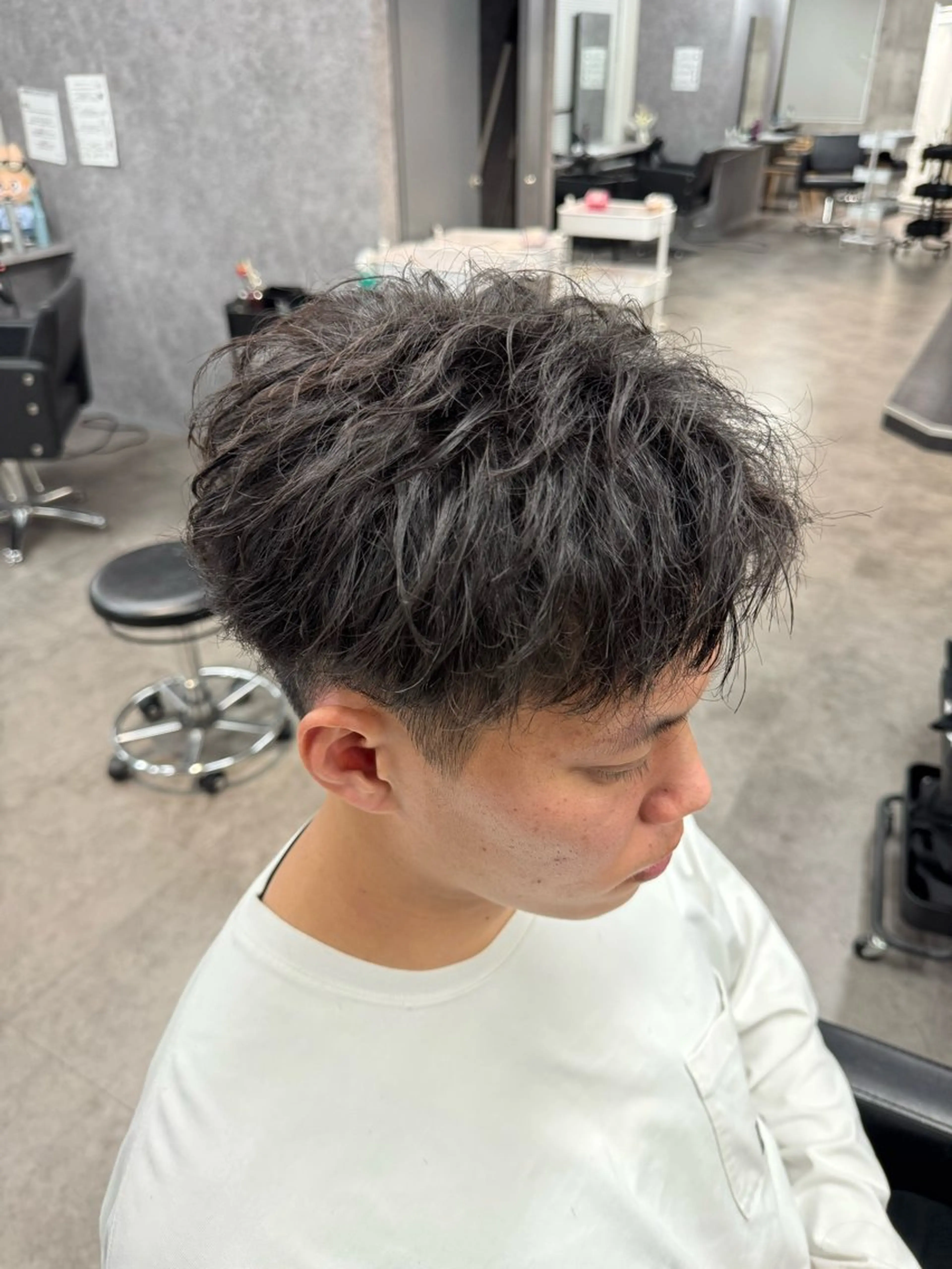 パーマ メンズ メンズパーマ カット パーマ 立川韓国メンズヘア ニュアンスパーマ安井のヘアスタイル