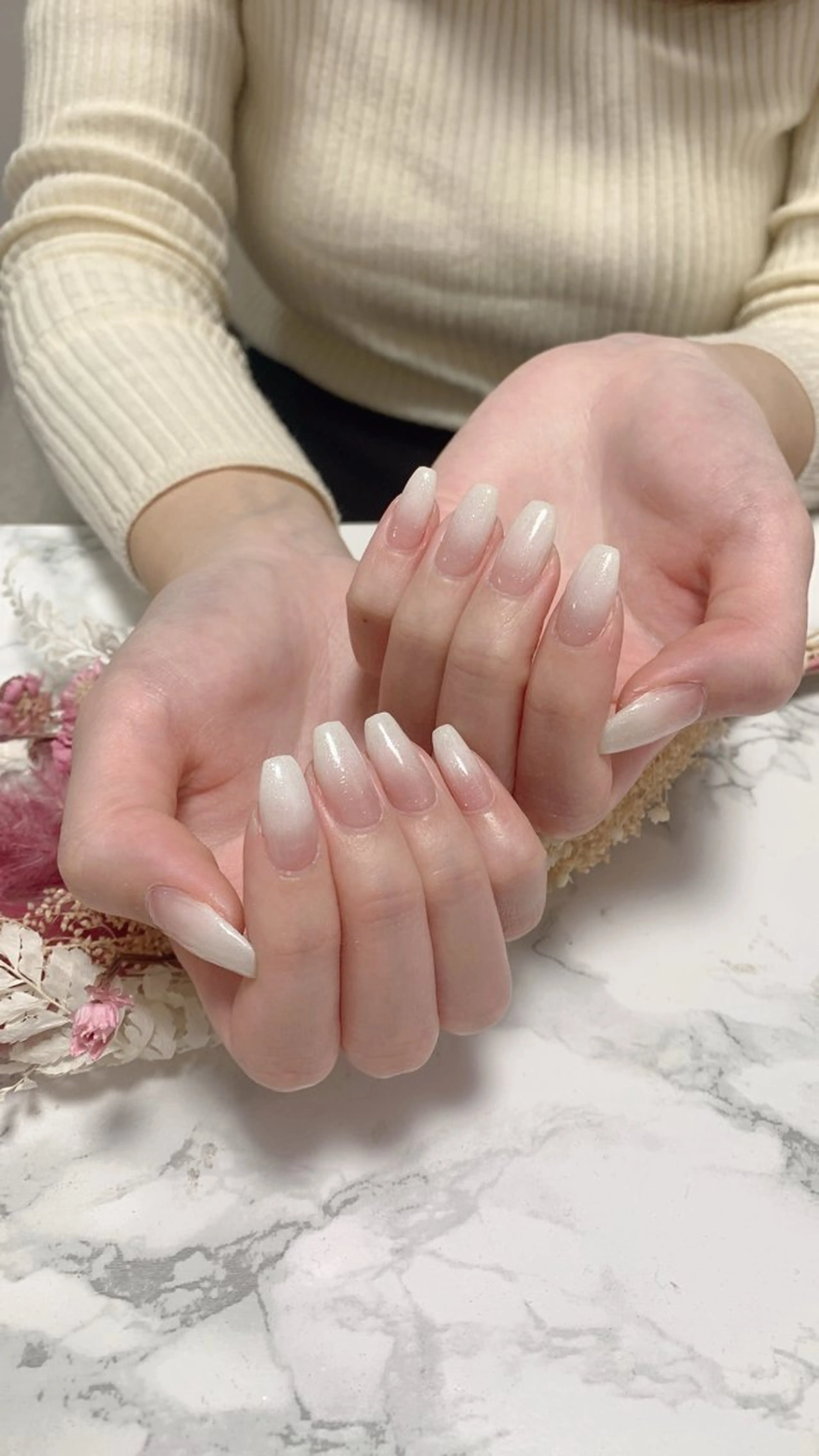 ネイル ハンドネイル はな💎ネイル ワンホン、長さ出しのネイルデザイン