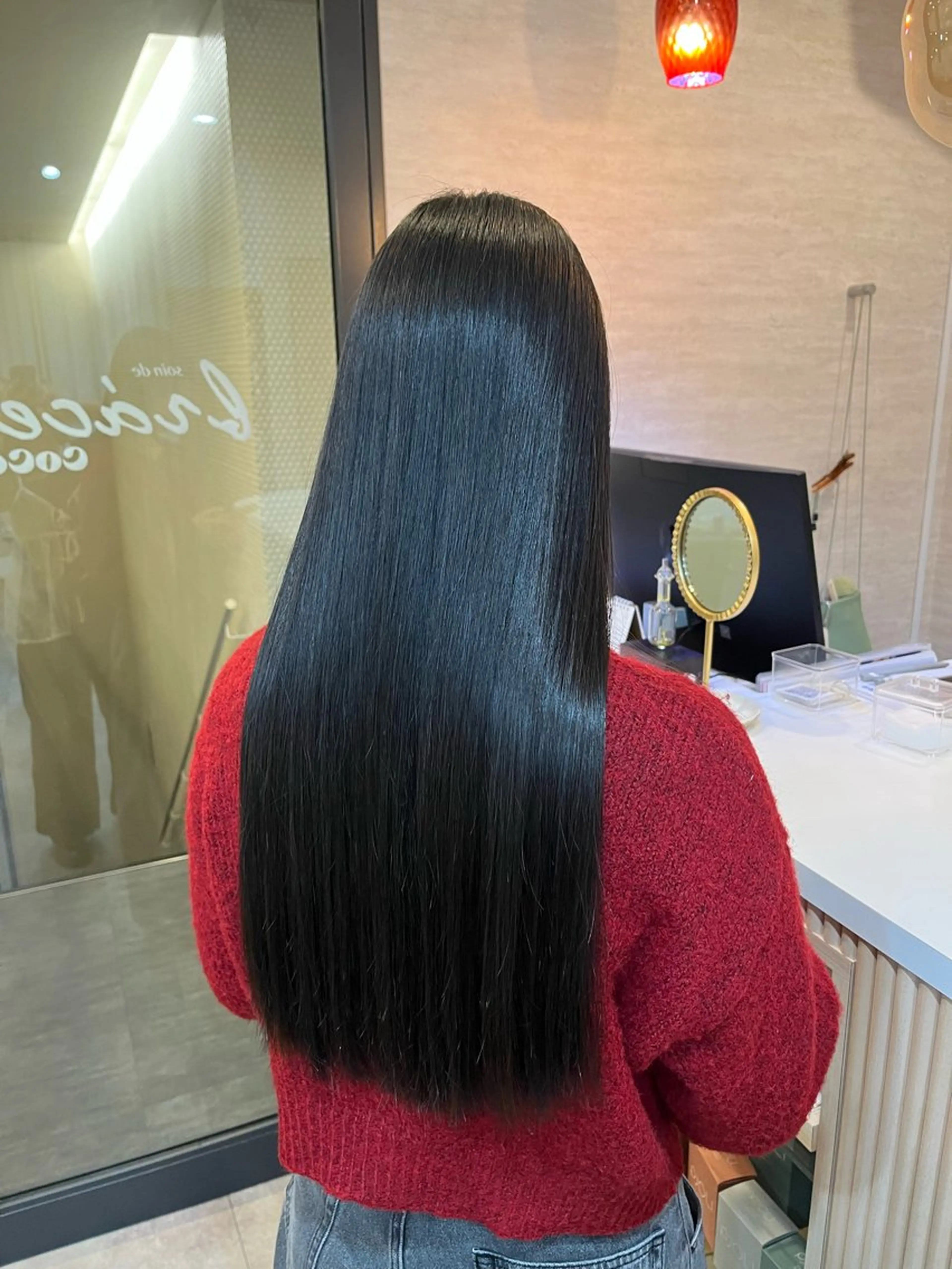 ロング 髪質改善 レイヤーカット トリートメント 酸性ストレート カット 縮毛矯正 トリートメント 髪質改善/レイヤー/ ボブ/磯野史歩のヘアスタイル