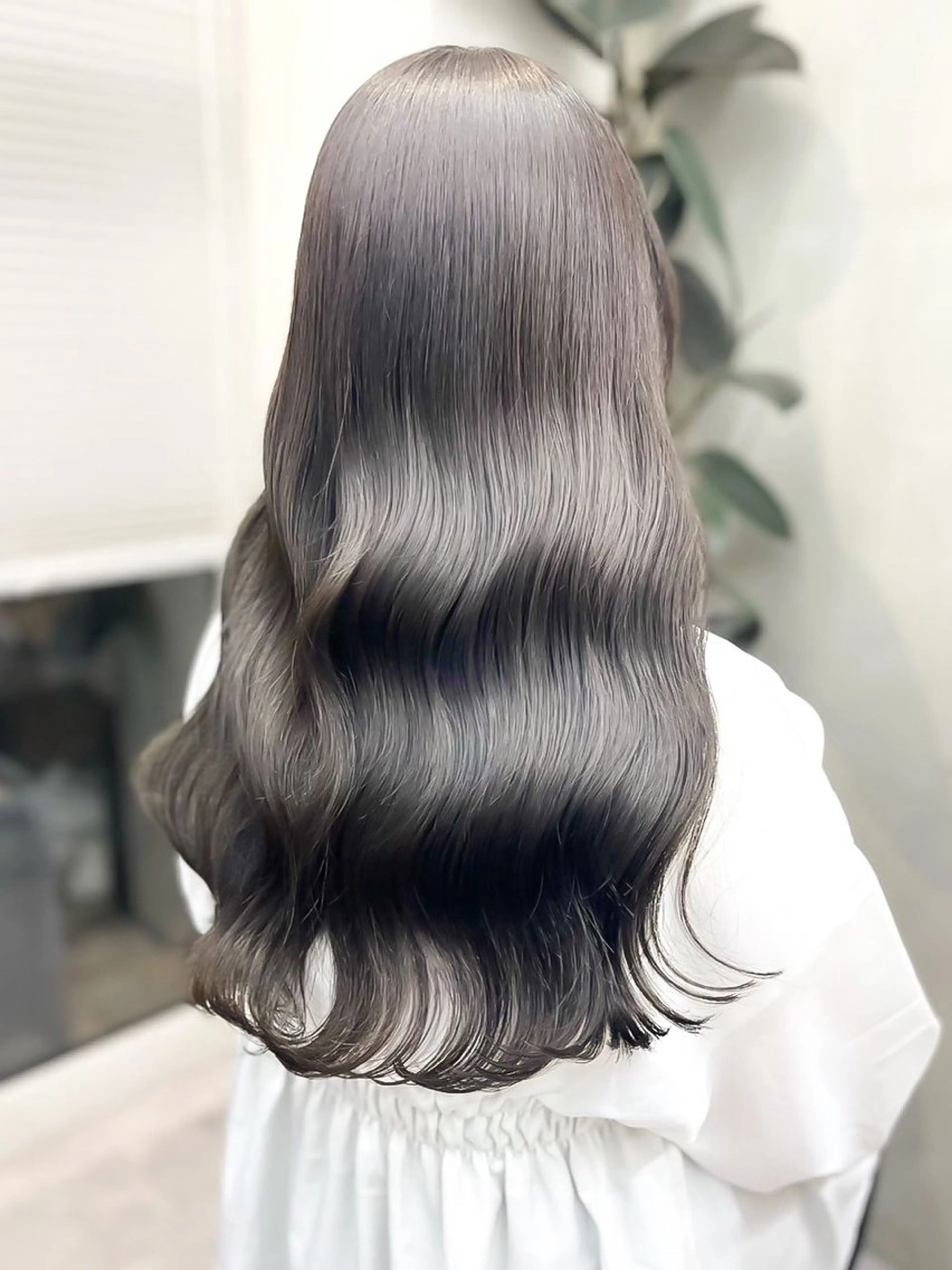 ロング カラー イルミナカラー 髪質改善 トリートメント カット ヘアカラー トリートメント 【店長】韓国ヘア/ 美髪ケア　野沢綾馬のヘアスタイル