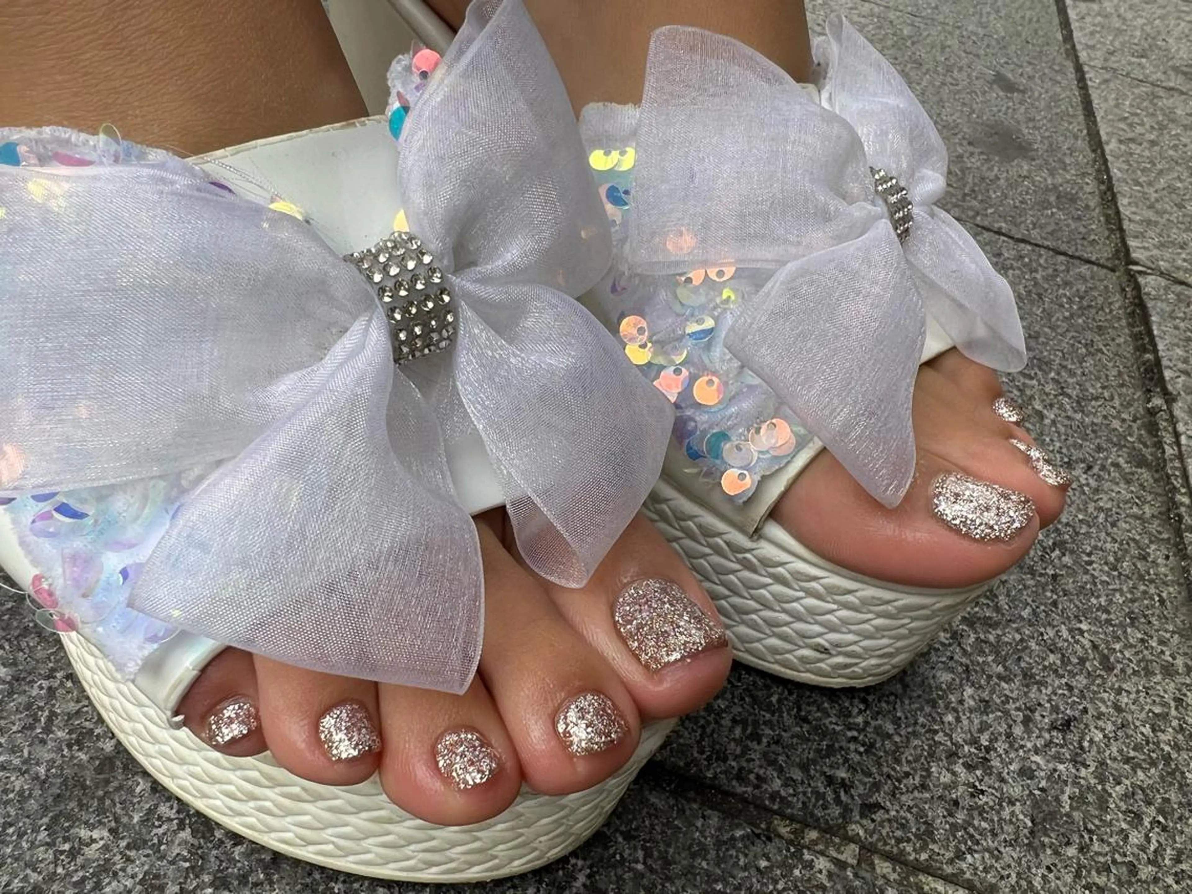 ネイル フットネイル zir  nail 🕊️💗RIOのネイルデザイン