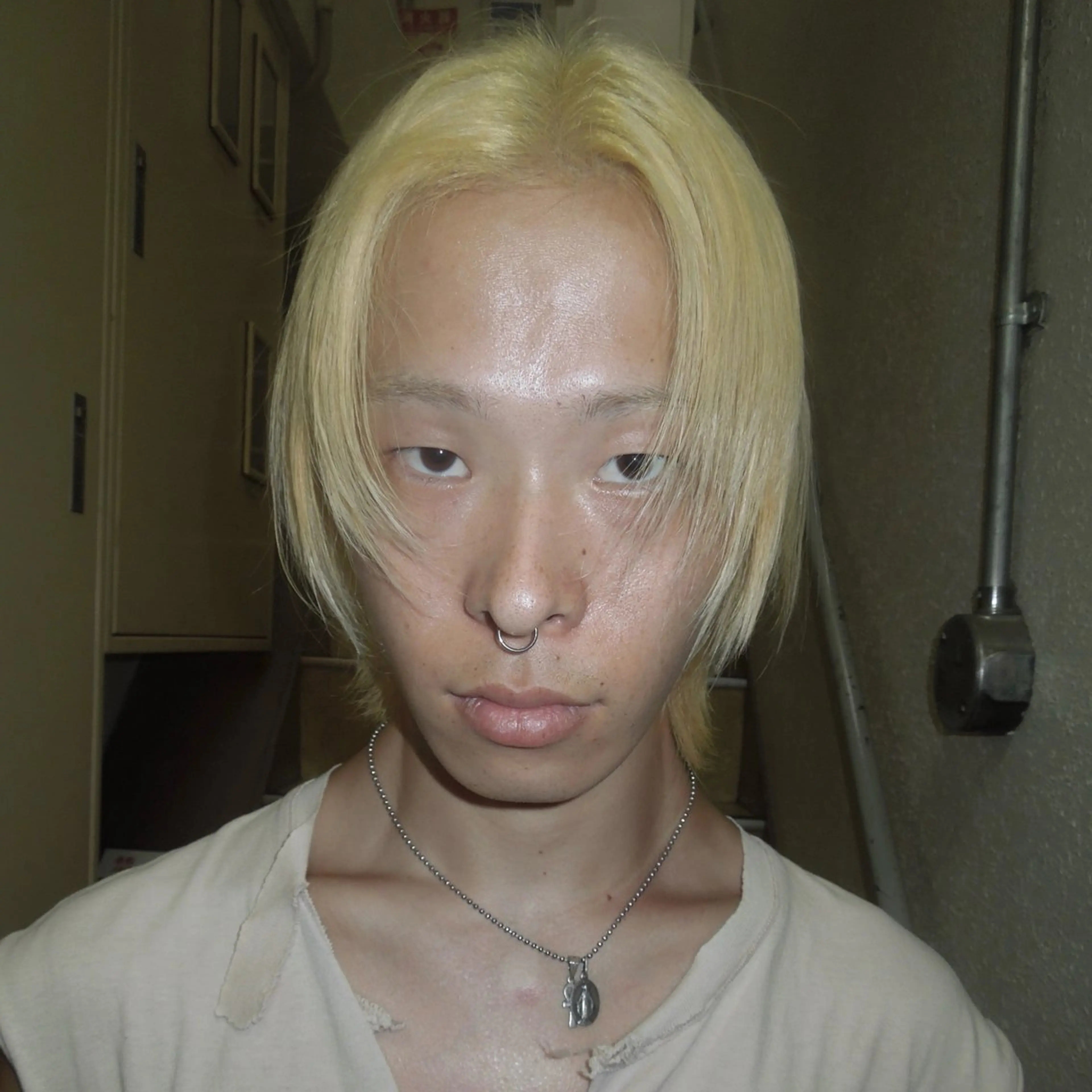 ミディアム カラー ブリーチ ブロンド ヘアカラー トリートメント タマキ/似合わせ カット/Wカラーのヘアスタイル