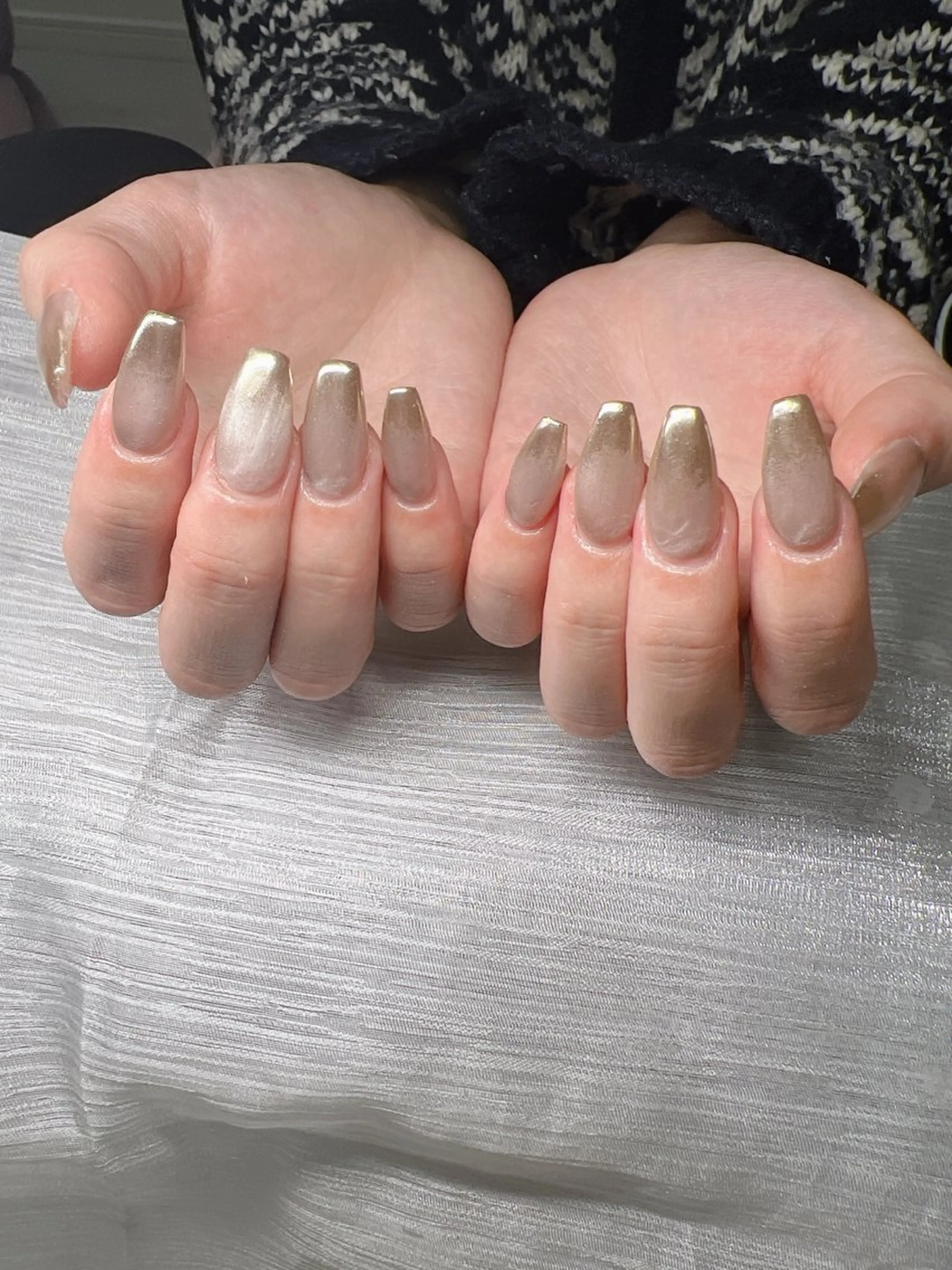 ネイル オーロラネイル チークネイル 長さ出し フットネイル フレンチネイル Lee Nailsのネイルデザイン