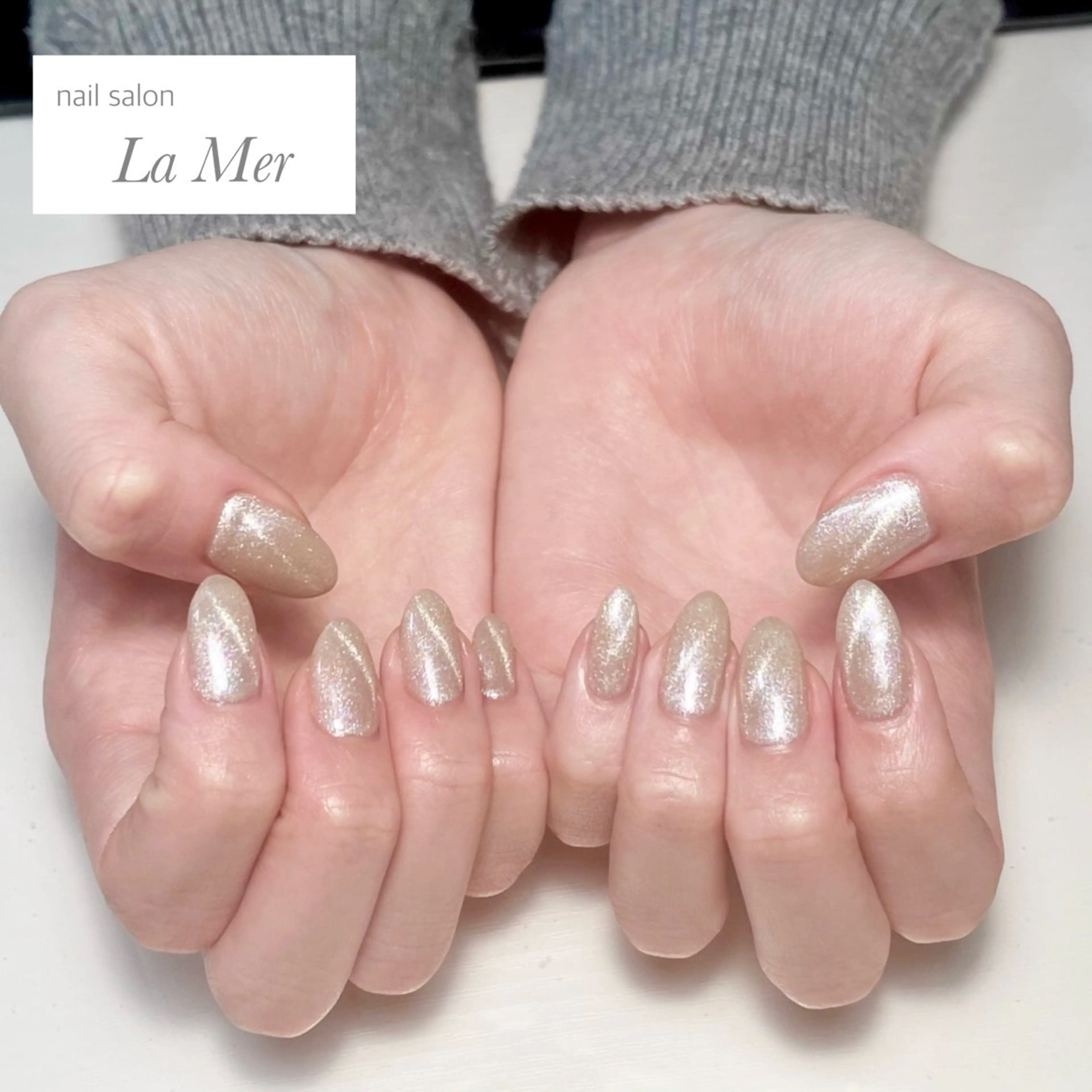 ネイル ジェルネイル キラキラネイル マグネットネイル マグネットワンカラー ワンカラーネイル ハンドネイル nailsalon La Merのネイルデザイン