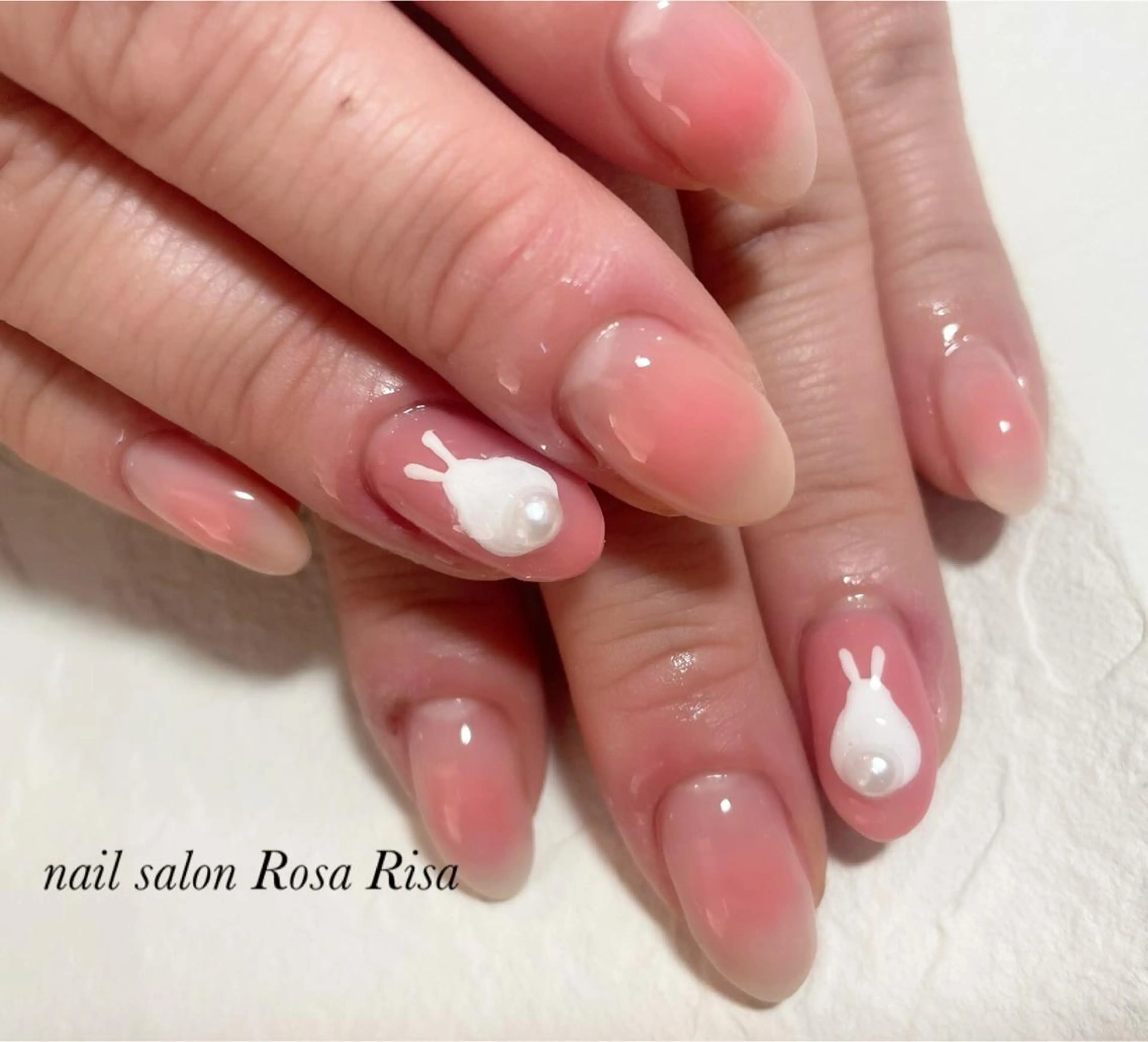 ミディアム ネイル チークネイル ネイルスタジオ シェイクユアハンズのネイルデザイン