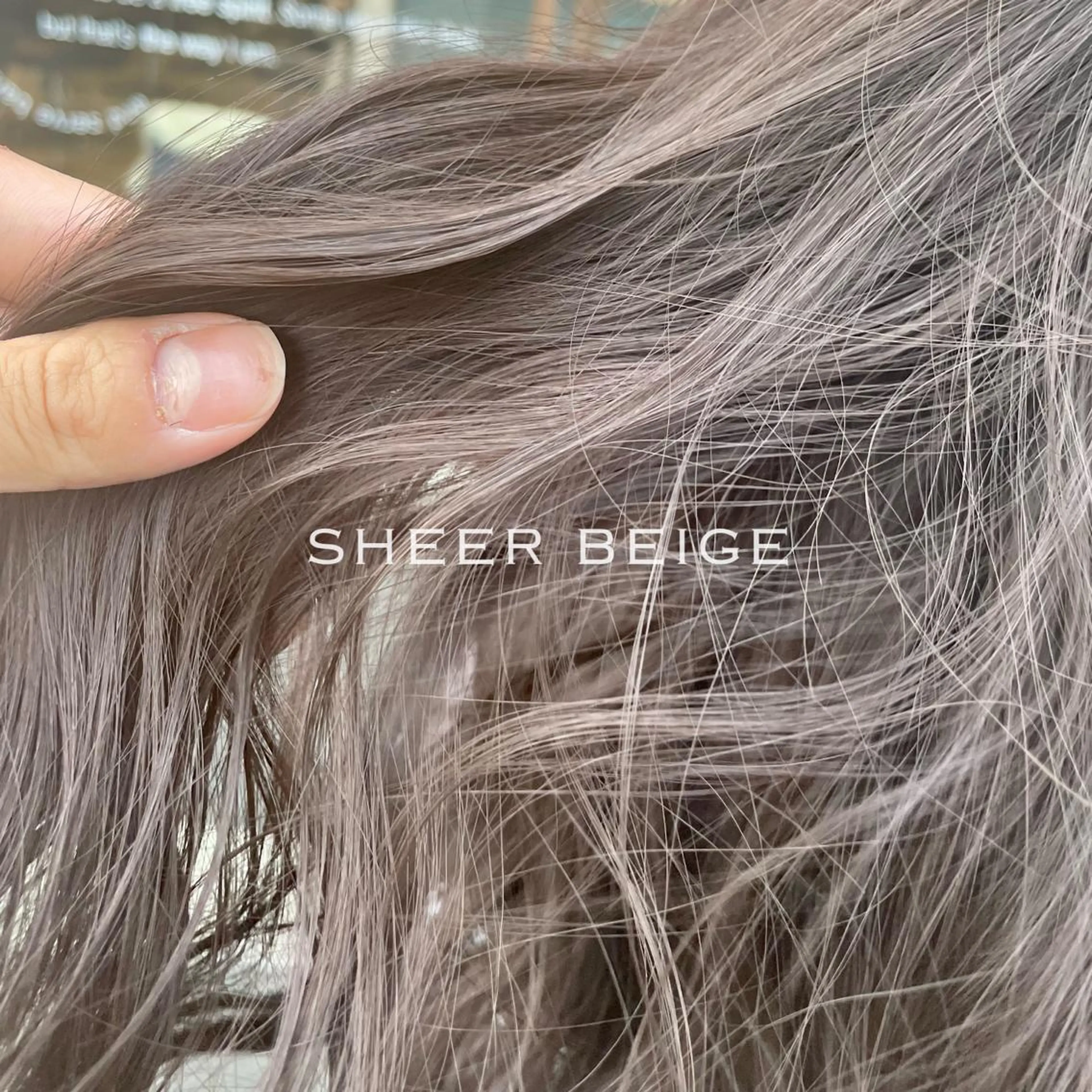セミロング カラー ヘアアレンジ ブリーチ 透明感カラー ダブルカラー インナーカラー ブリーチなしカラー 川崎のカラー職人🥣 kentaのヘアスタイル