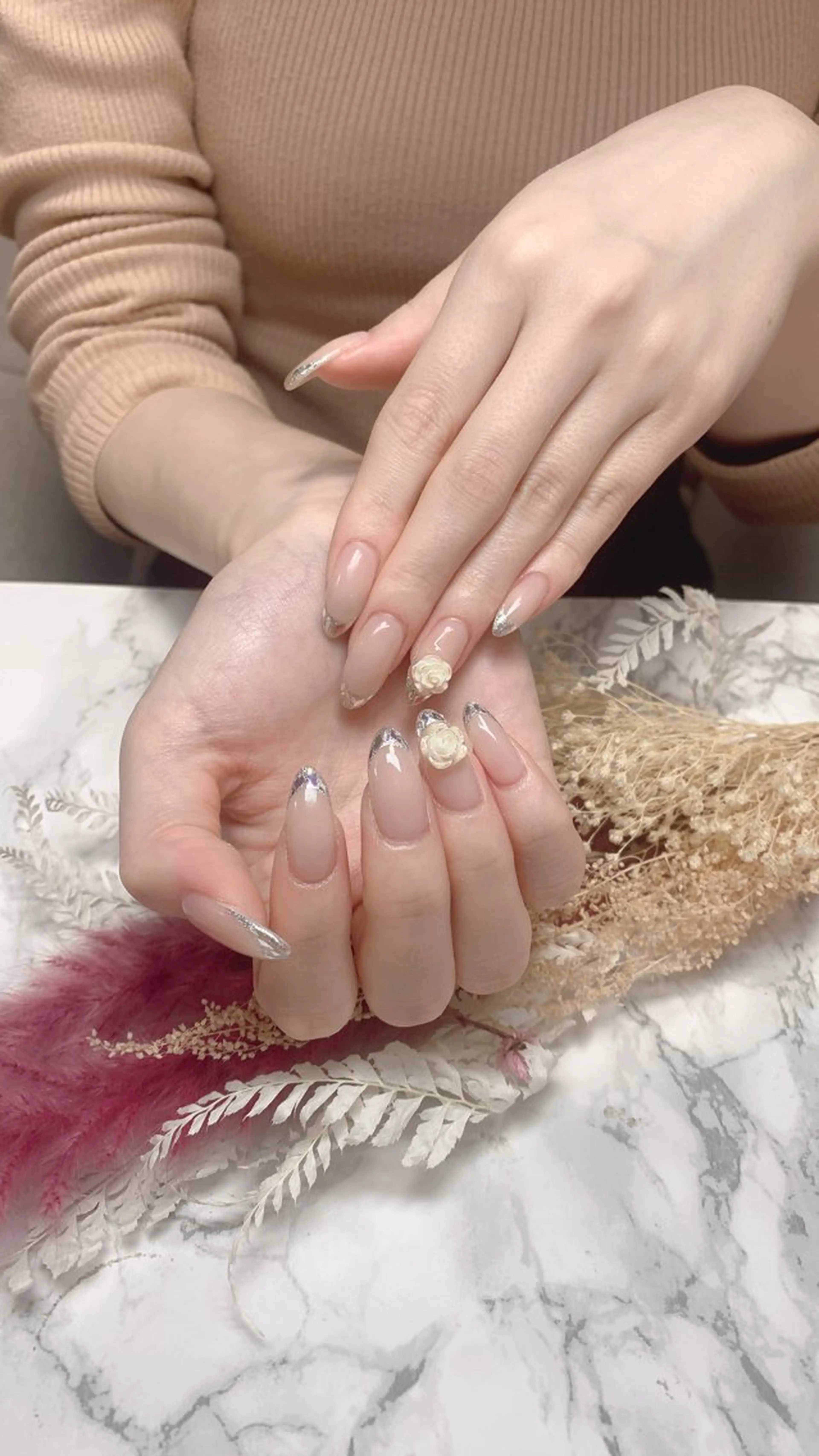 ネイル はな💎ネイル ワンホン、長さ出しのネイルデザイン