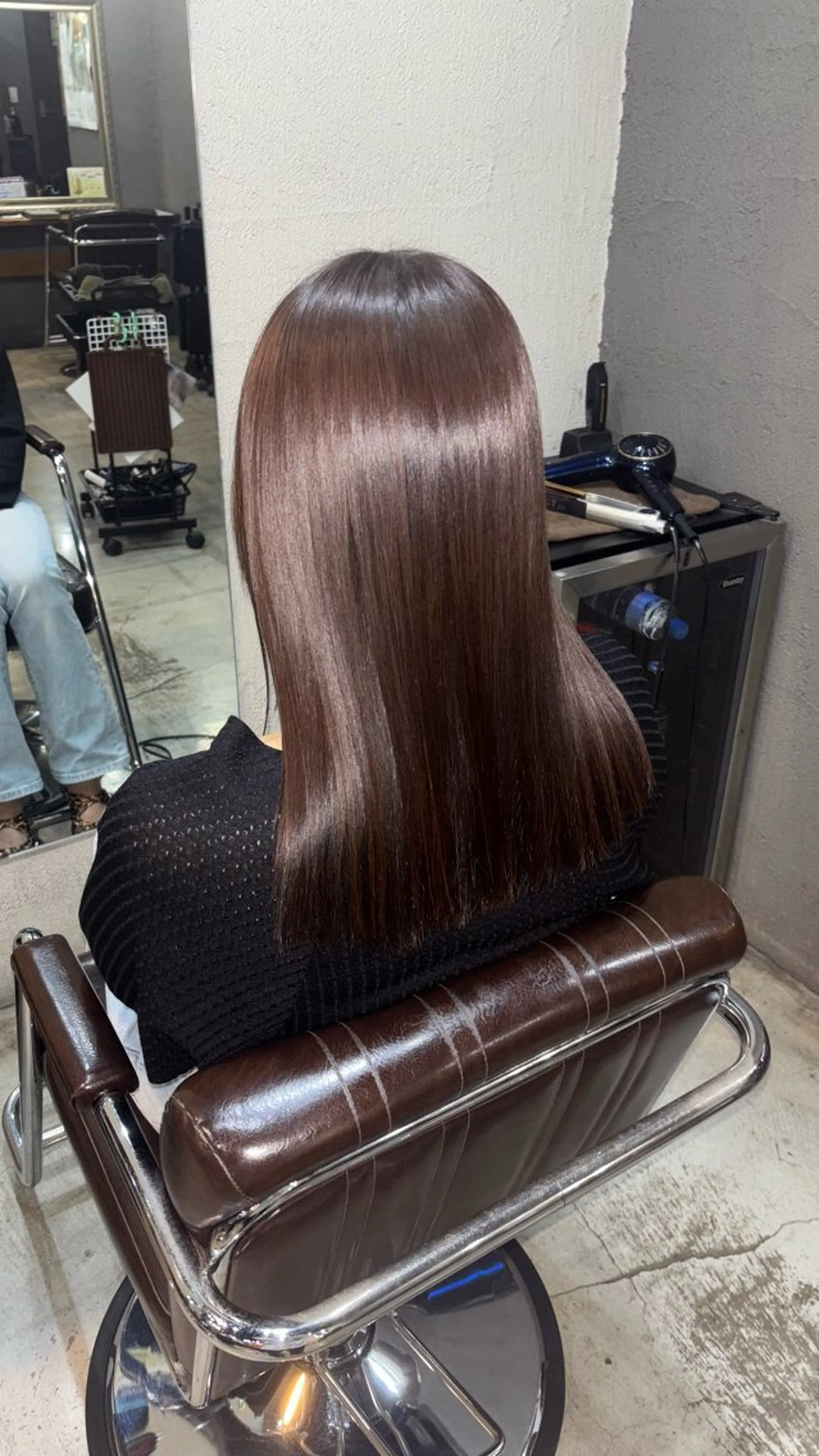 ミディアム 縮毛矯正 トリートメント 小池 かなこのヘアスタイル