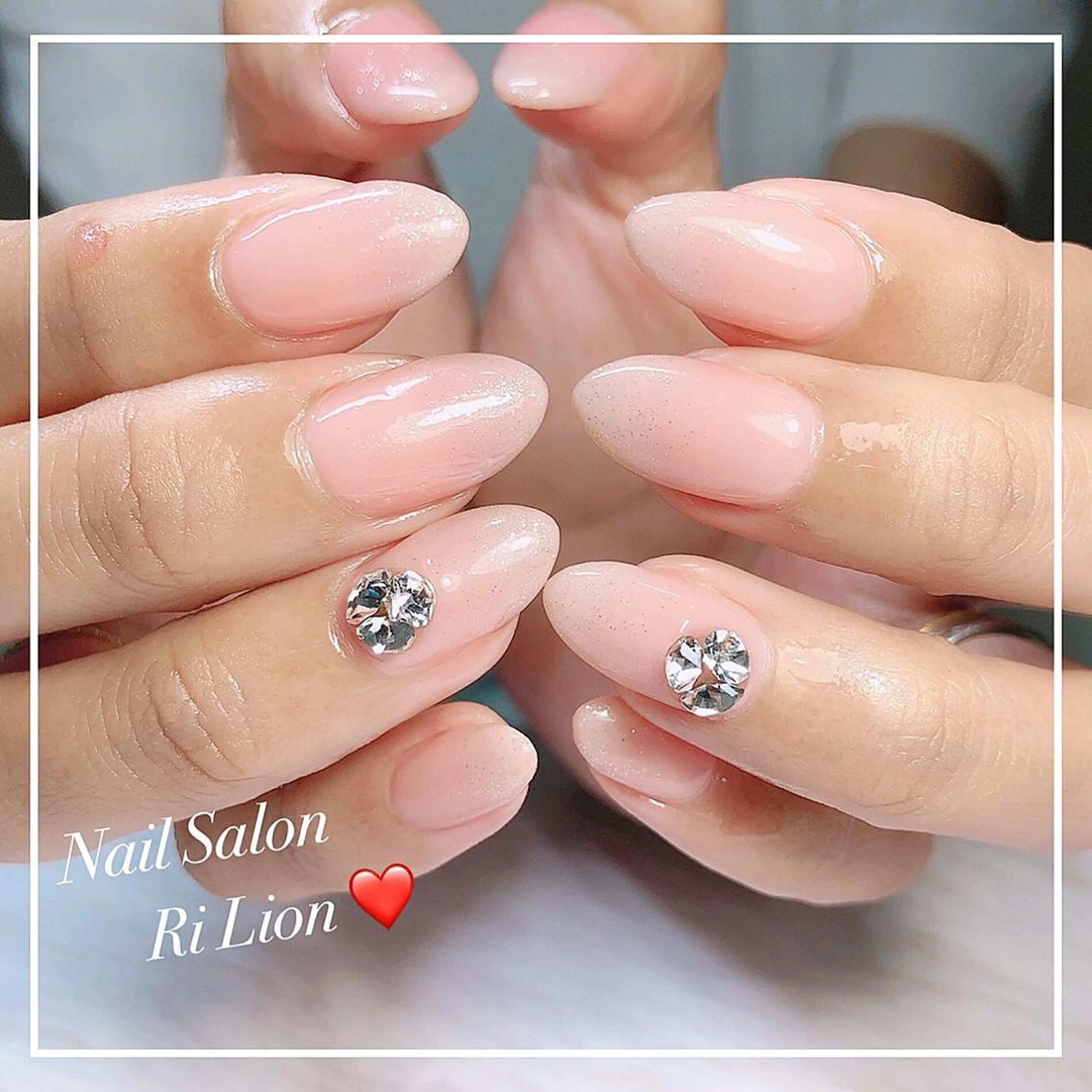 ネイル RiLion💗 Risa🦋💜のネイルデザイン