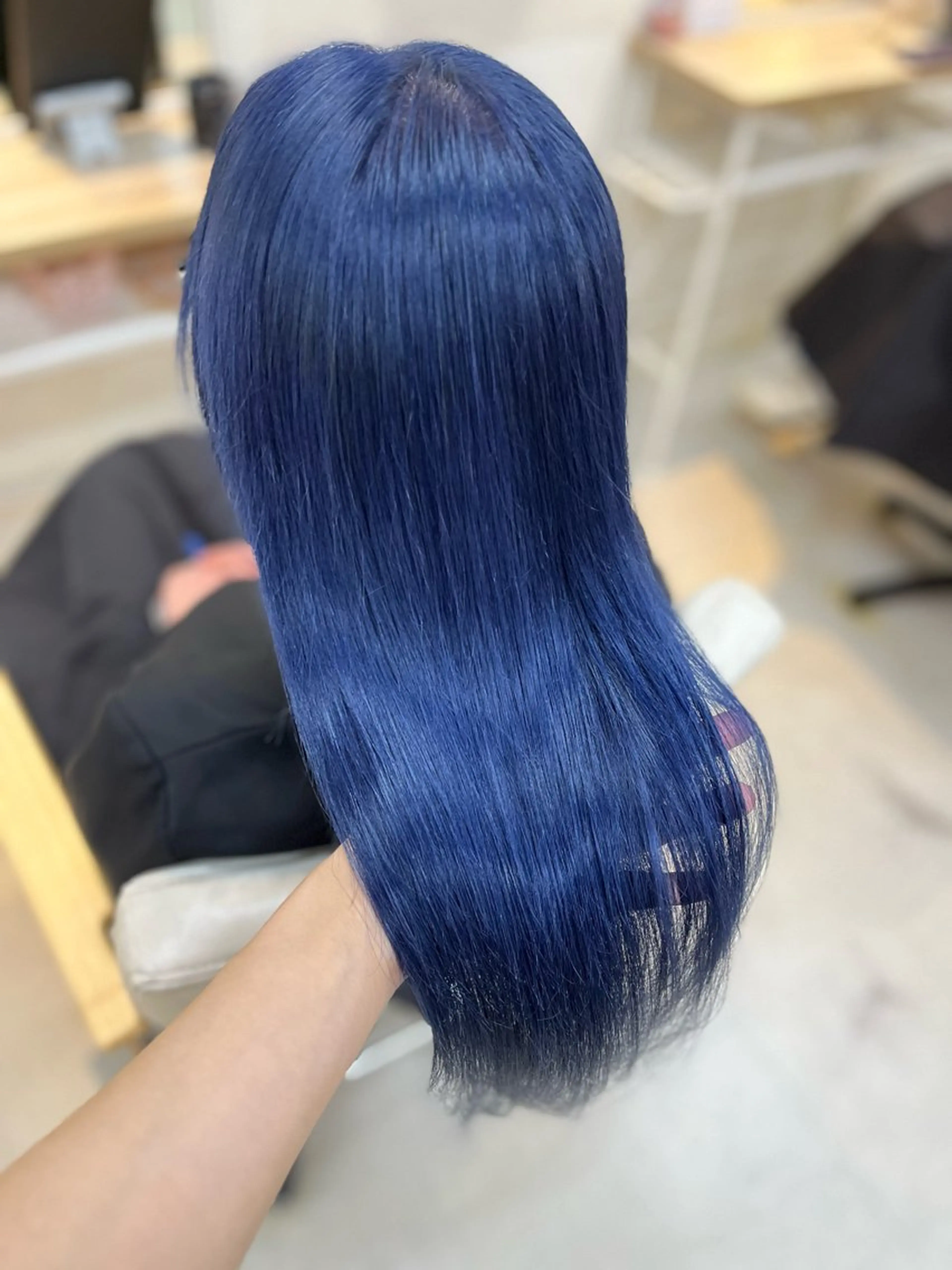 ロング カラー Lamp 柏 山口 か乃 ブリーチカラーのヘアスタイル