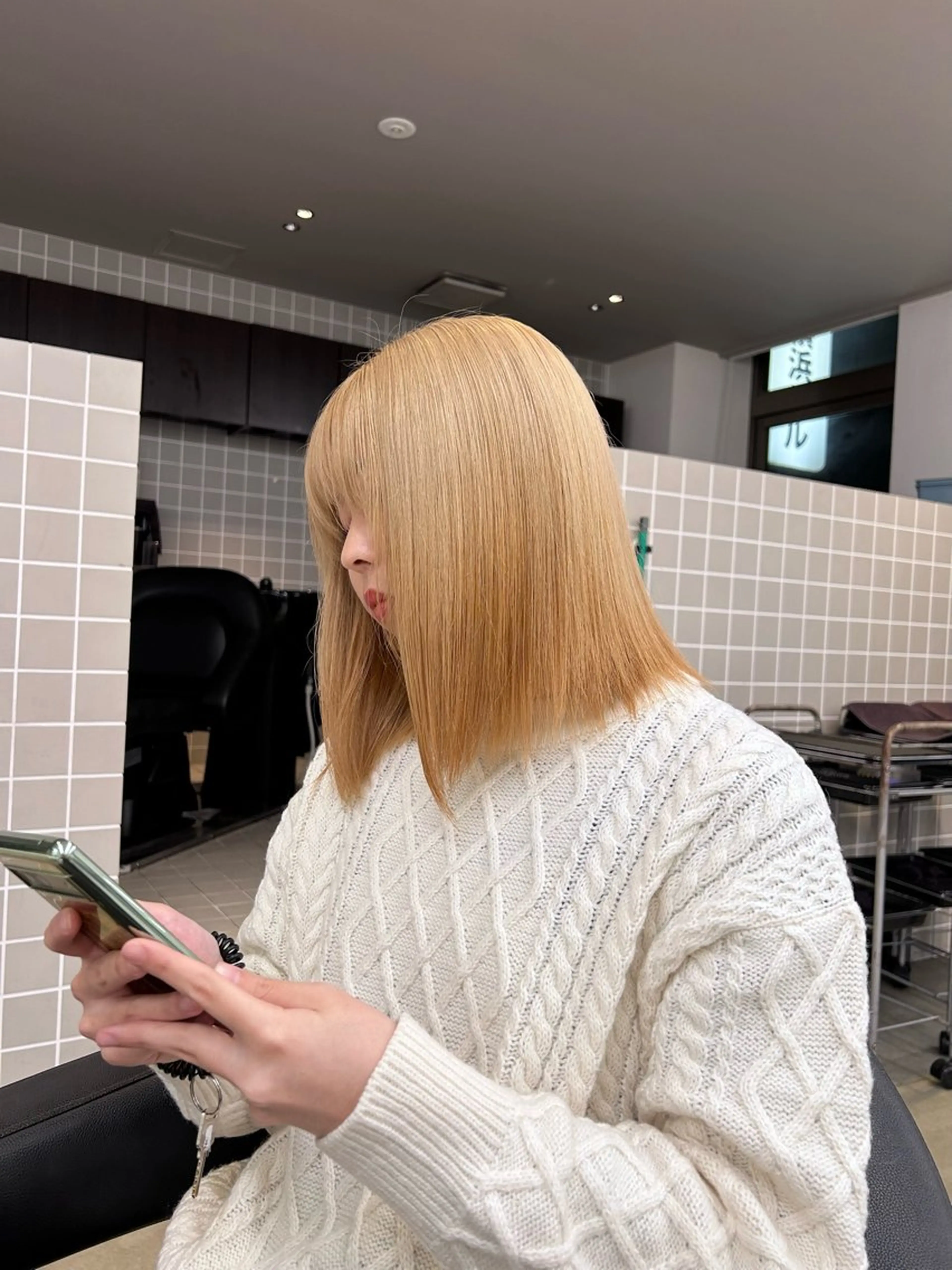 カラー ヘアカラー トリートメント 透明感ベージュ🤎 ナチュラルレイヤーのヘアスタイル