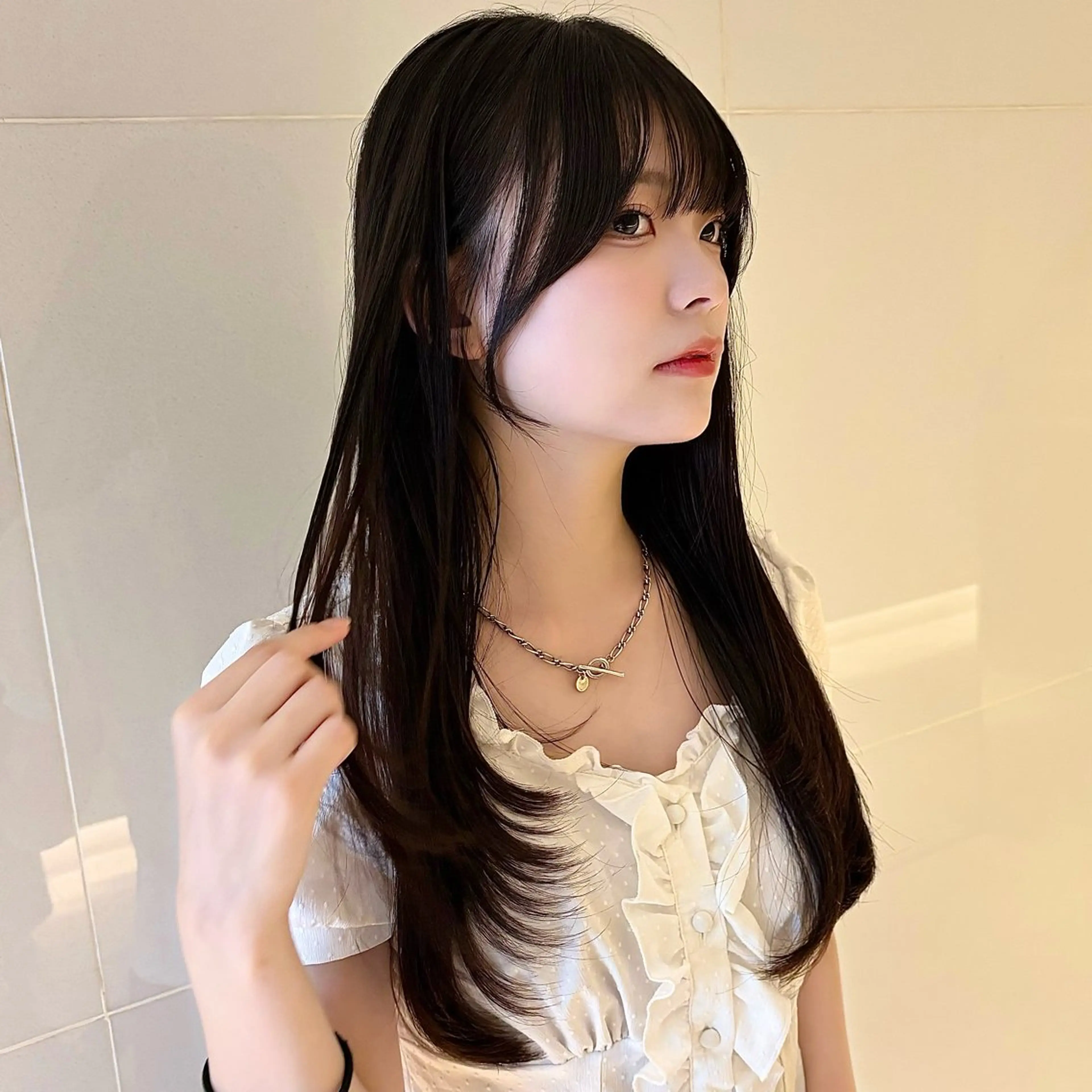 セミロング 顔まわりレイヤー 顔周りカット レイヤーカット カット Ayano‪‪🎀似 合わせ×透明感🎀のヘアスタイル