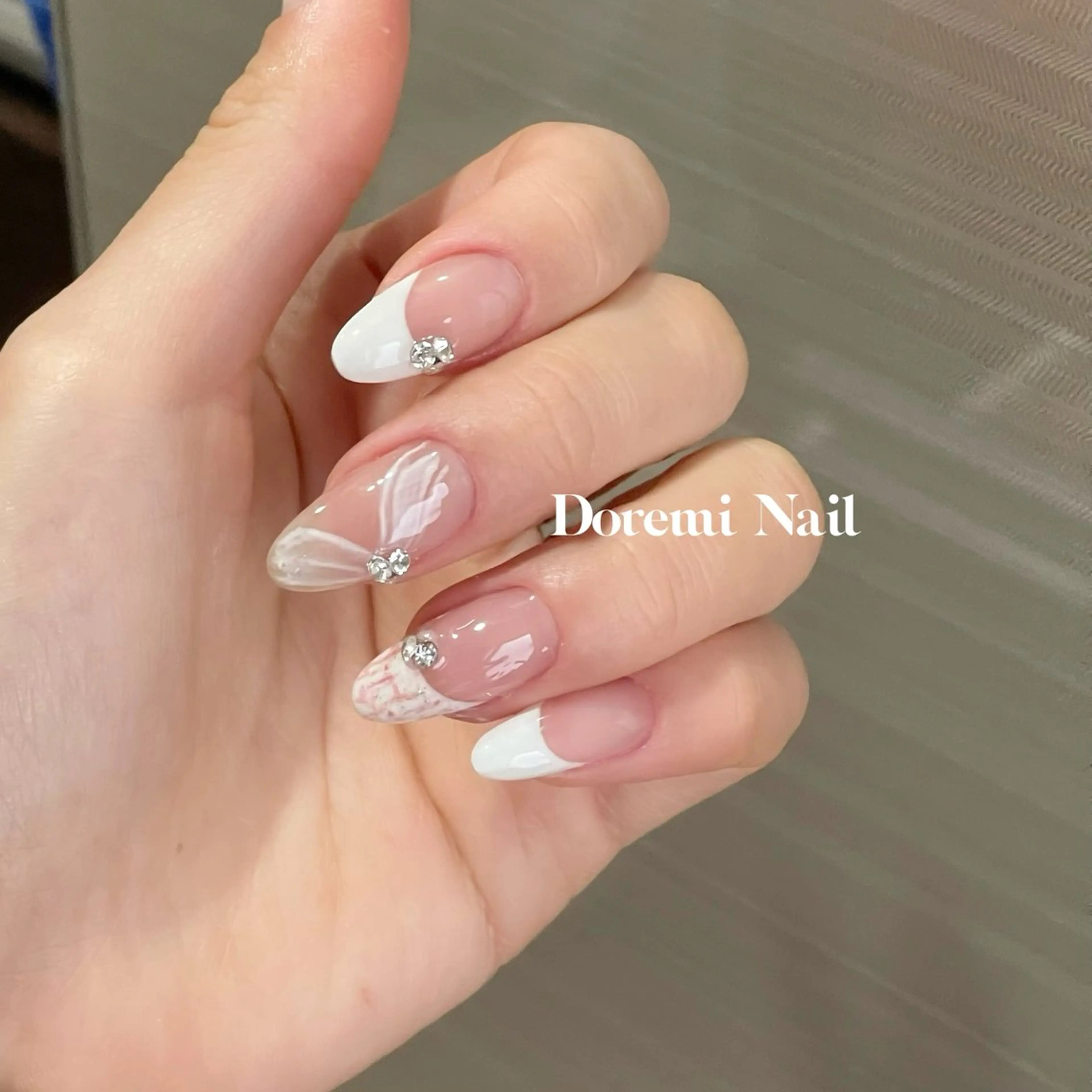 ⭐️オフあり⭐️ 持込みデザイン💅 やり放題&パーツつけ放題　(チップ長さ出し10本　追加＋2980円)の写真