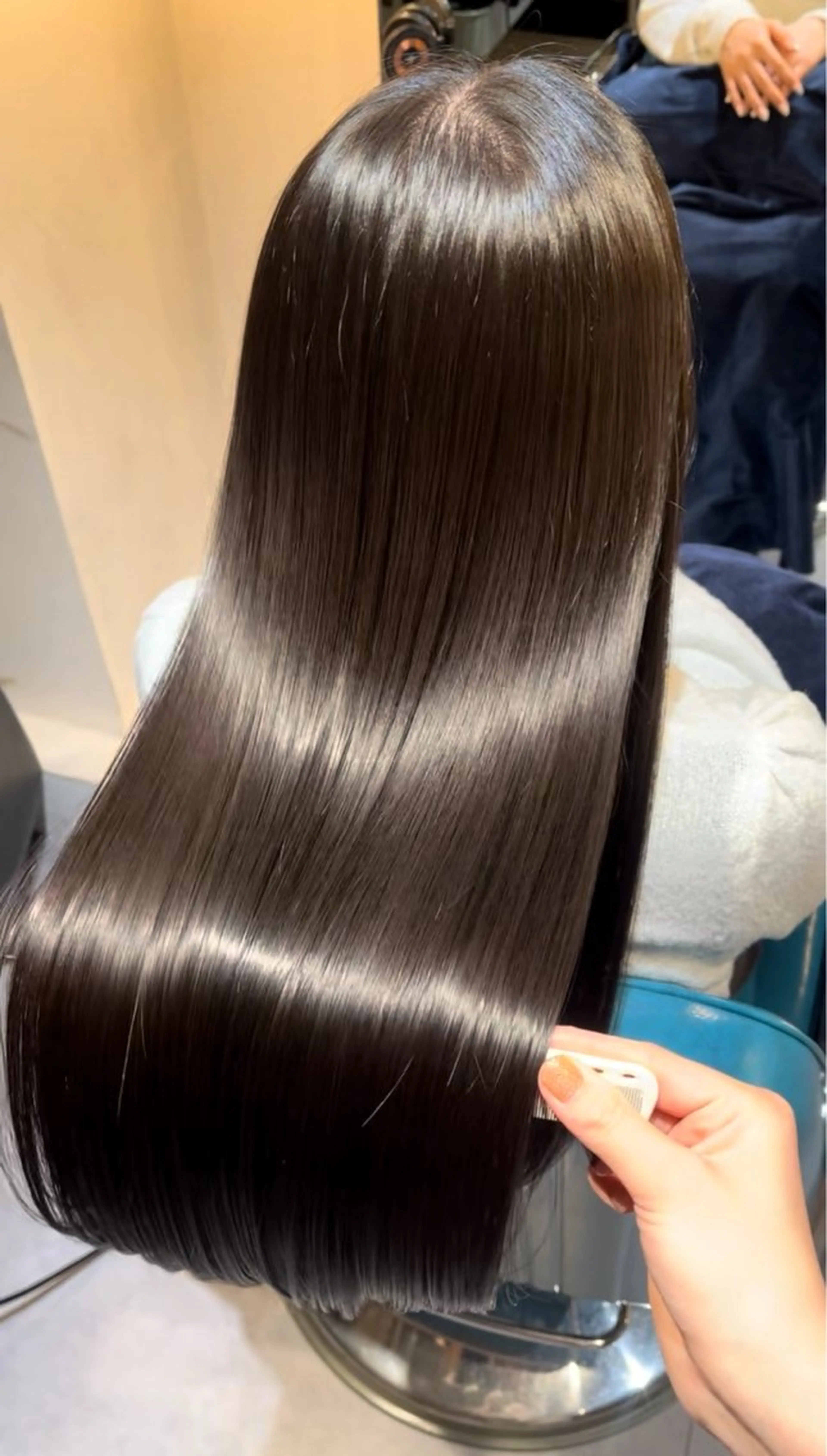 ロング 縮毛矯正 トリートメント 小野 愛美のヘアスタイル