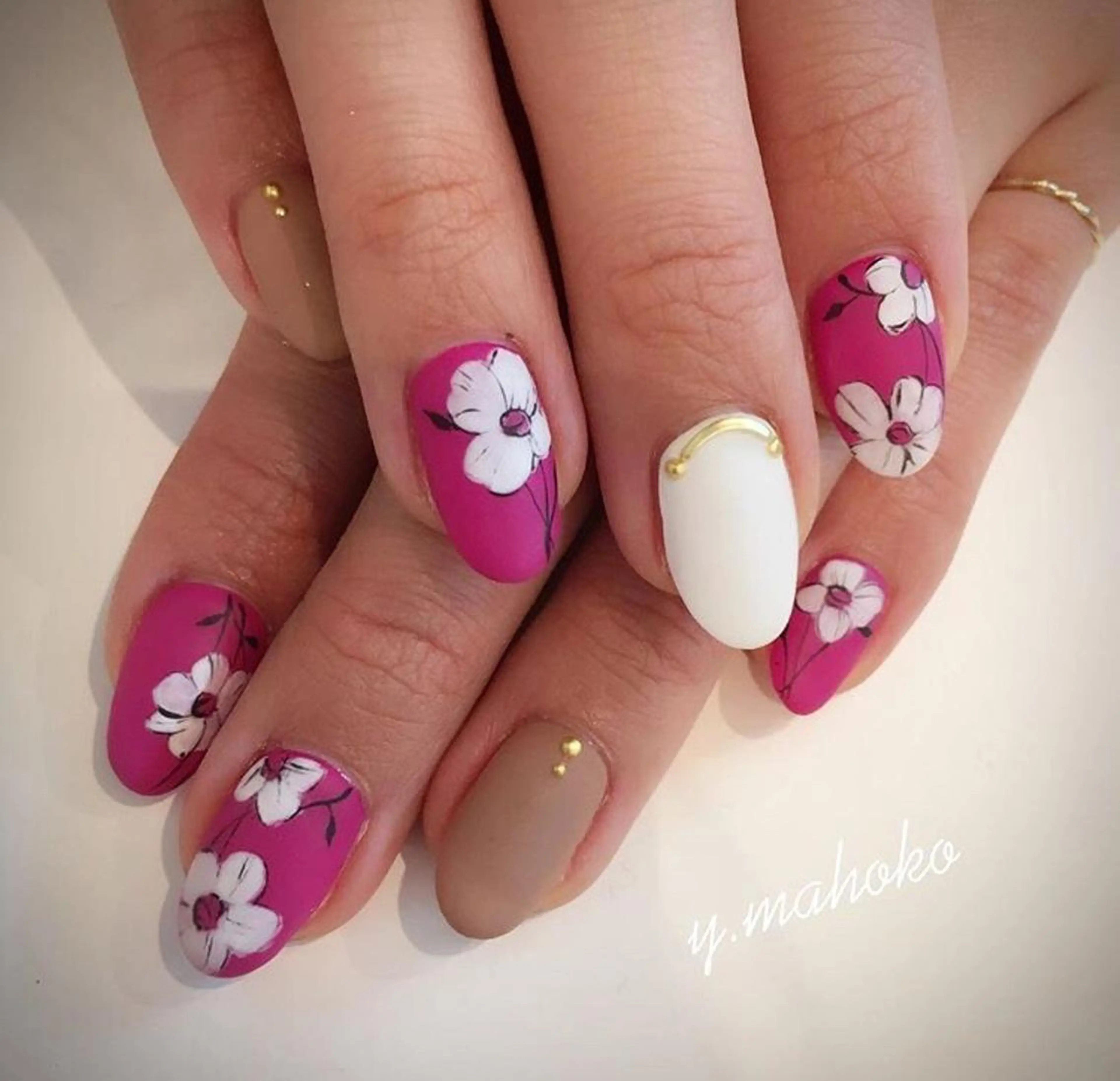 ネイル She nail studio 原宿所属・パラジェル有/ スカルプ/mahoのネイルデザイン