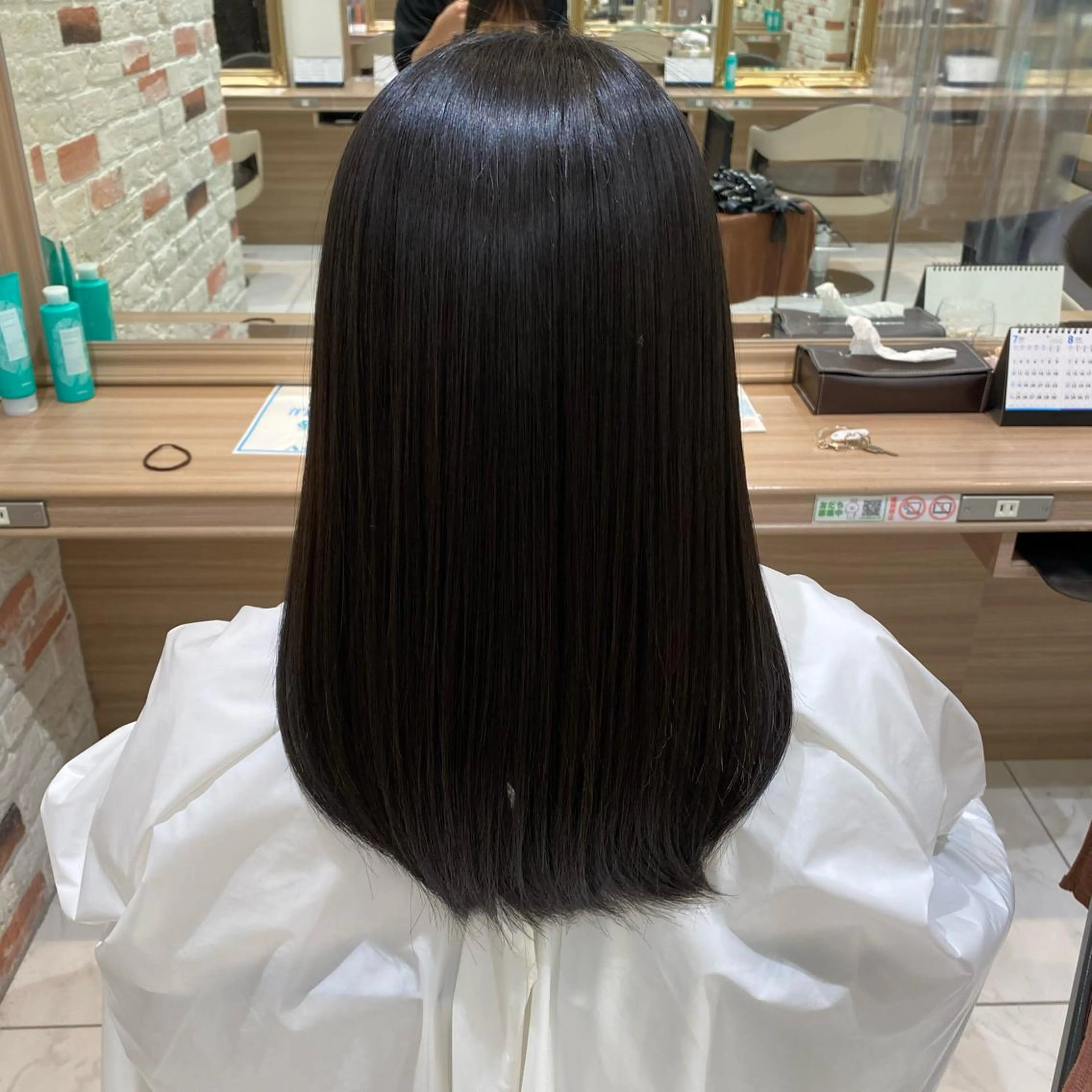 セミロング カット 縮毛矯正 トリートメント ✨美髪／縮毛矯正 講師 ／塚田健✨のヘアスタイル