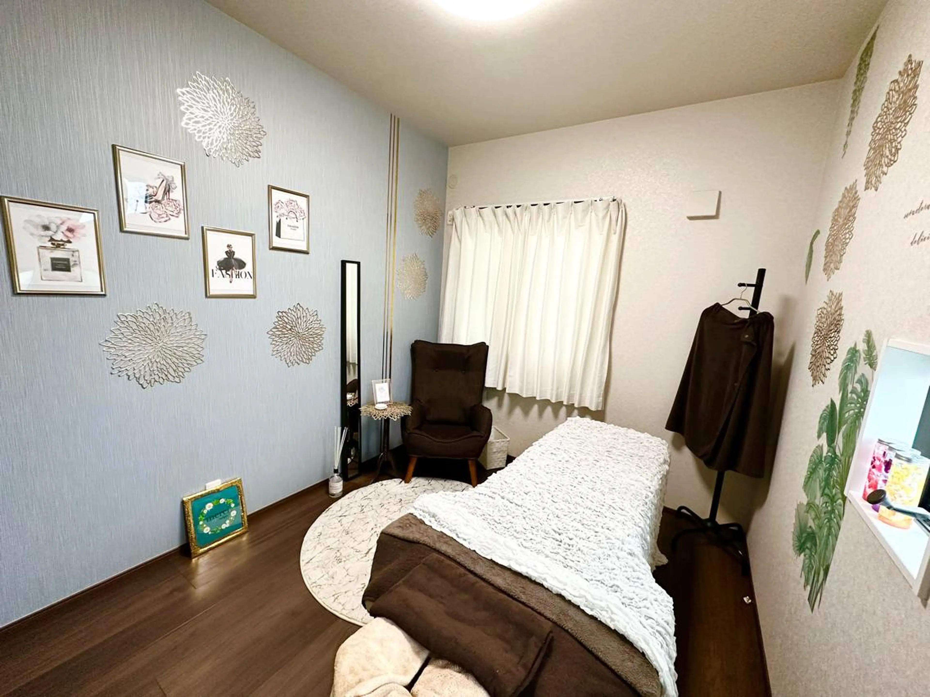 バストアップ専門/デ トックス/小顔コルギのエステ・リラクイメージ